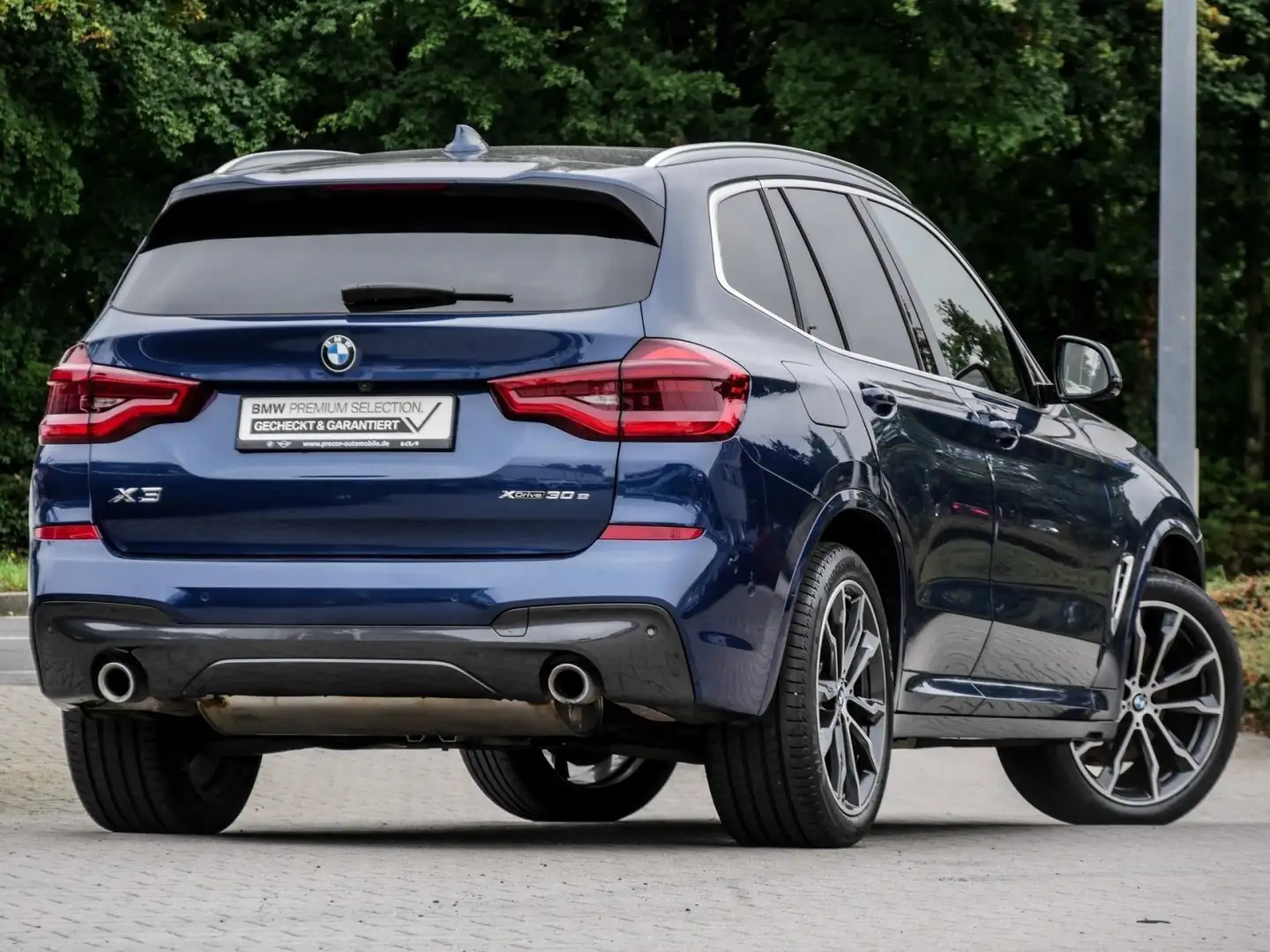 BMW X3 xDrive30e Blau - 2
