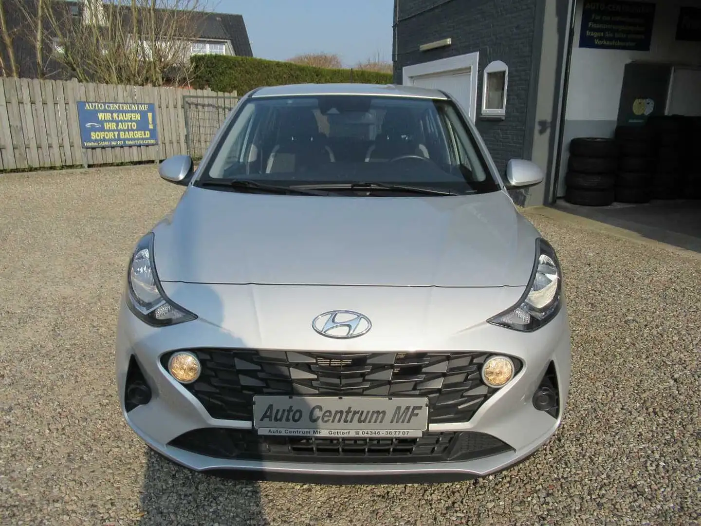 Hyundai i10 Trend Silber - 2