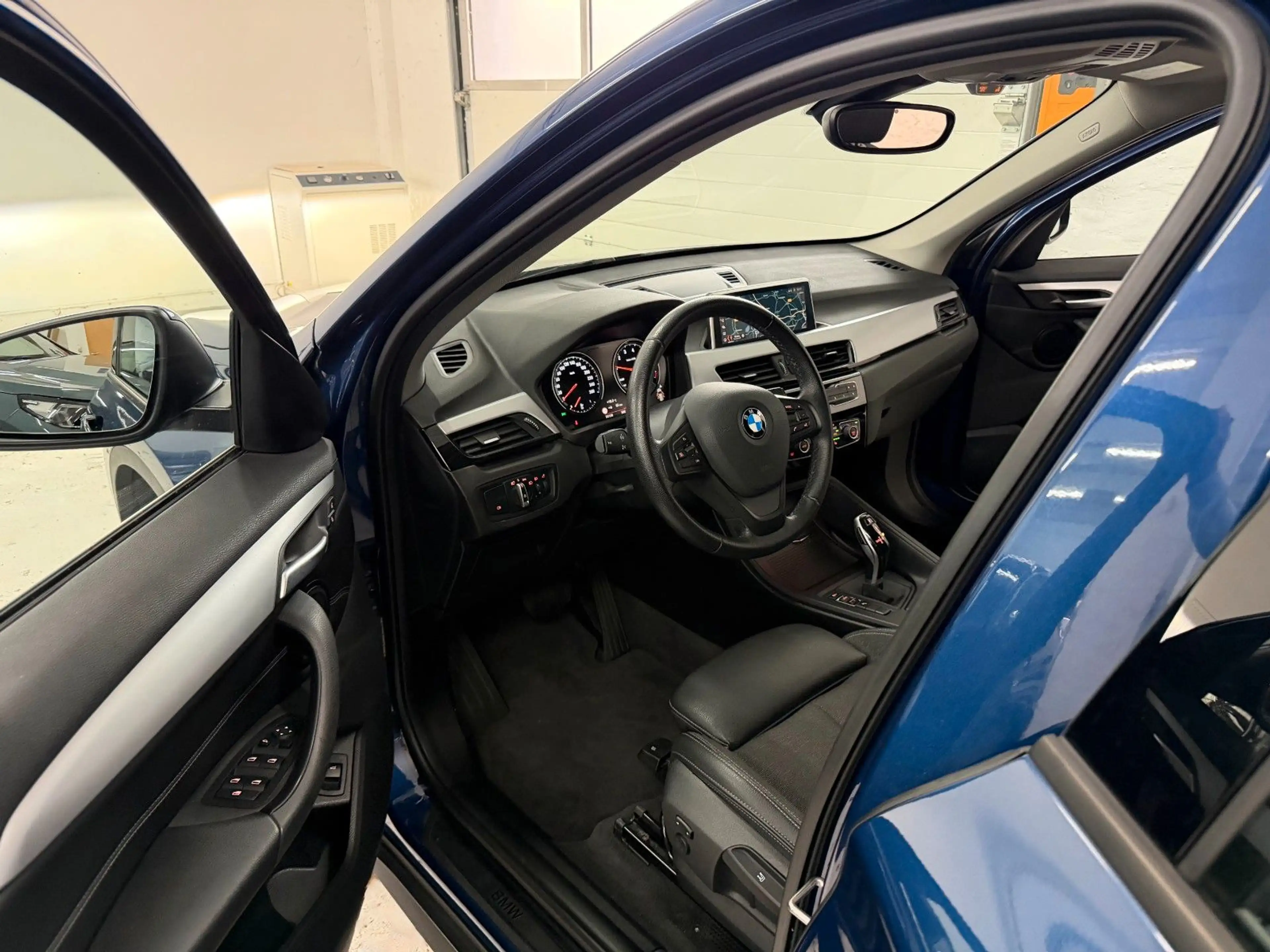 BMW X1 sD 18i Sport S. Navi Plus Kamera DAB LED SCH — photo 9