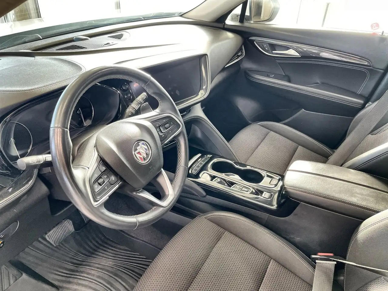 Buick Envision снимка Buick Envision