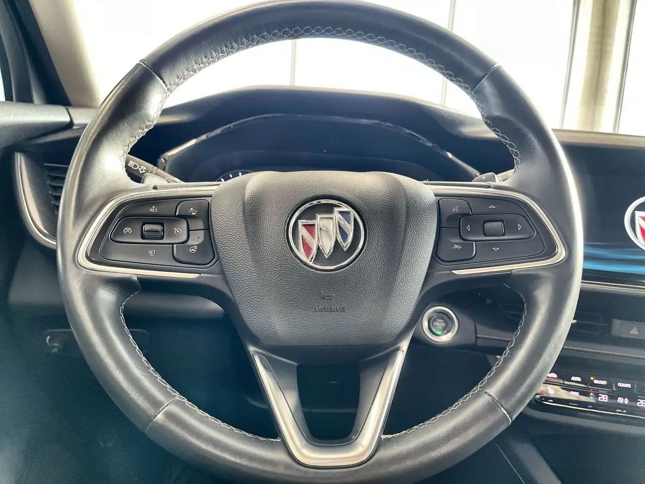 Buick Envision снимка Buick Envision