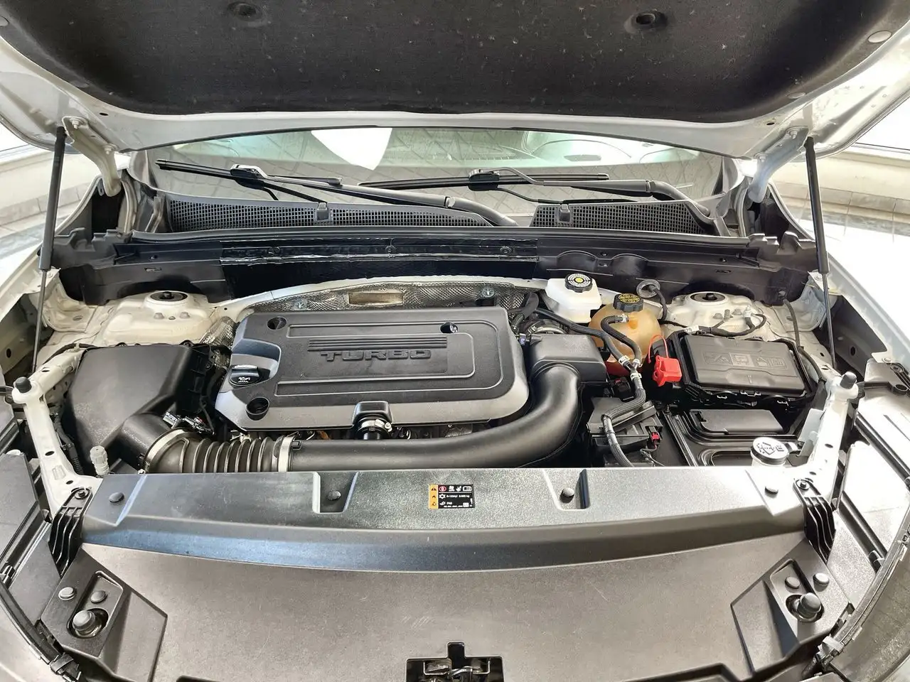 Buick Envision снимка Buick Envision