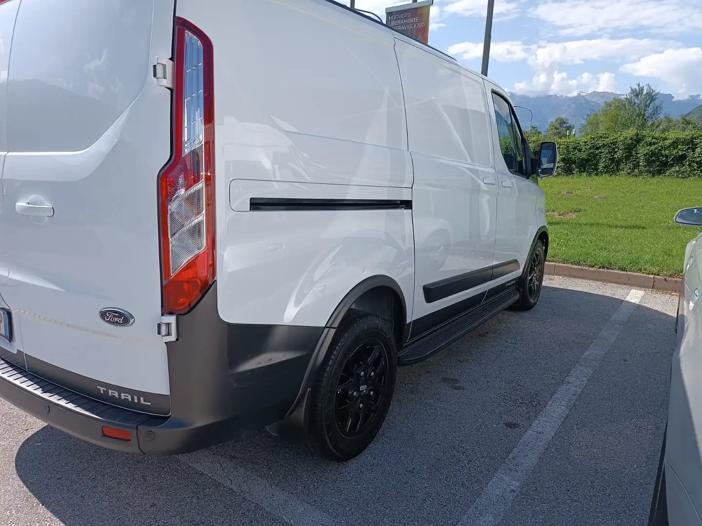 Ford Transit Custom Trail 170 cv 340 L1 Bianco - 2
