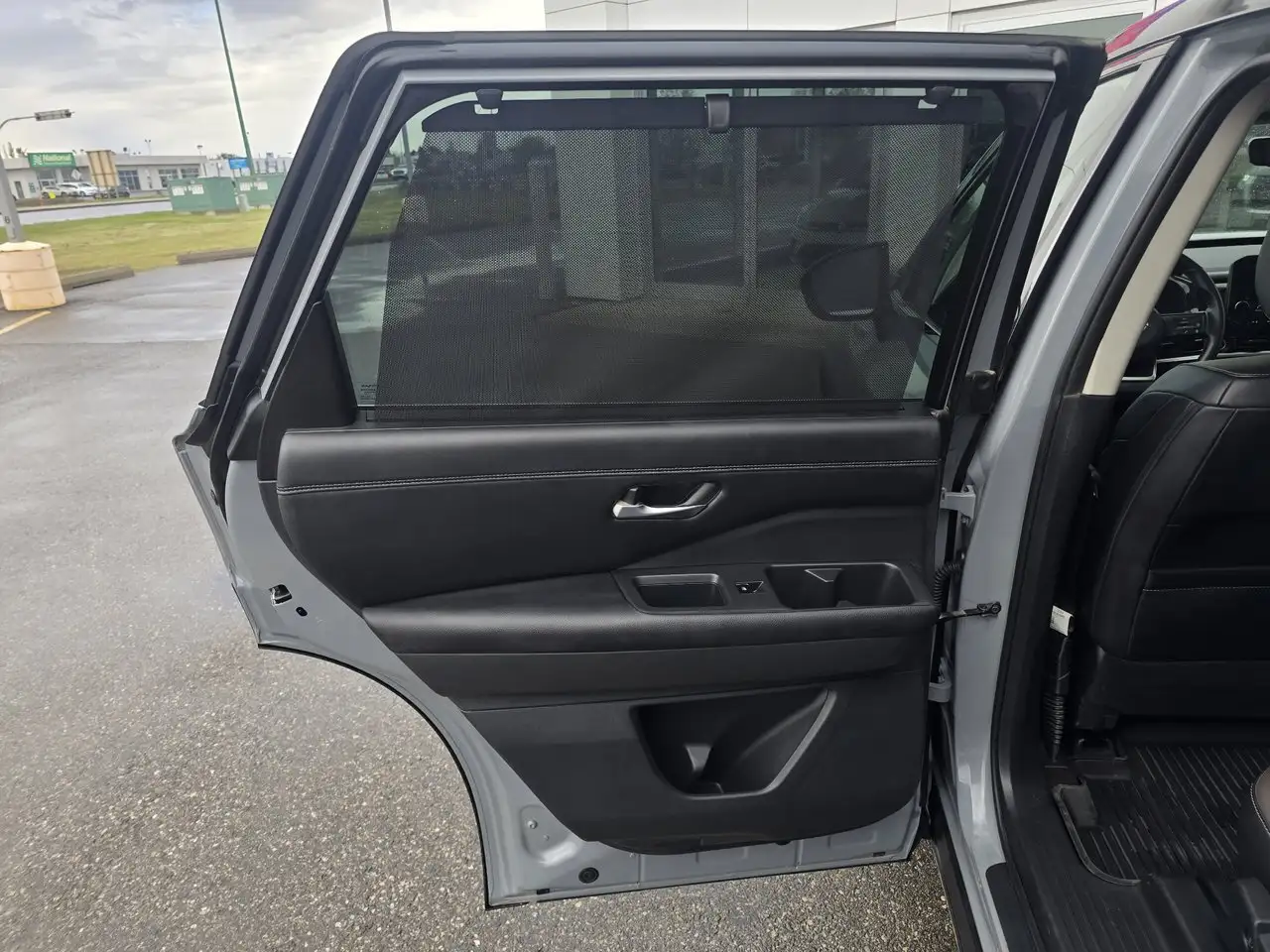 Nissan Pathfinder снимка Nissan Pathfinder