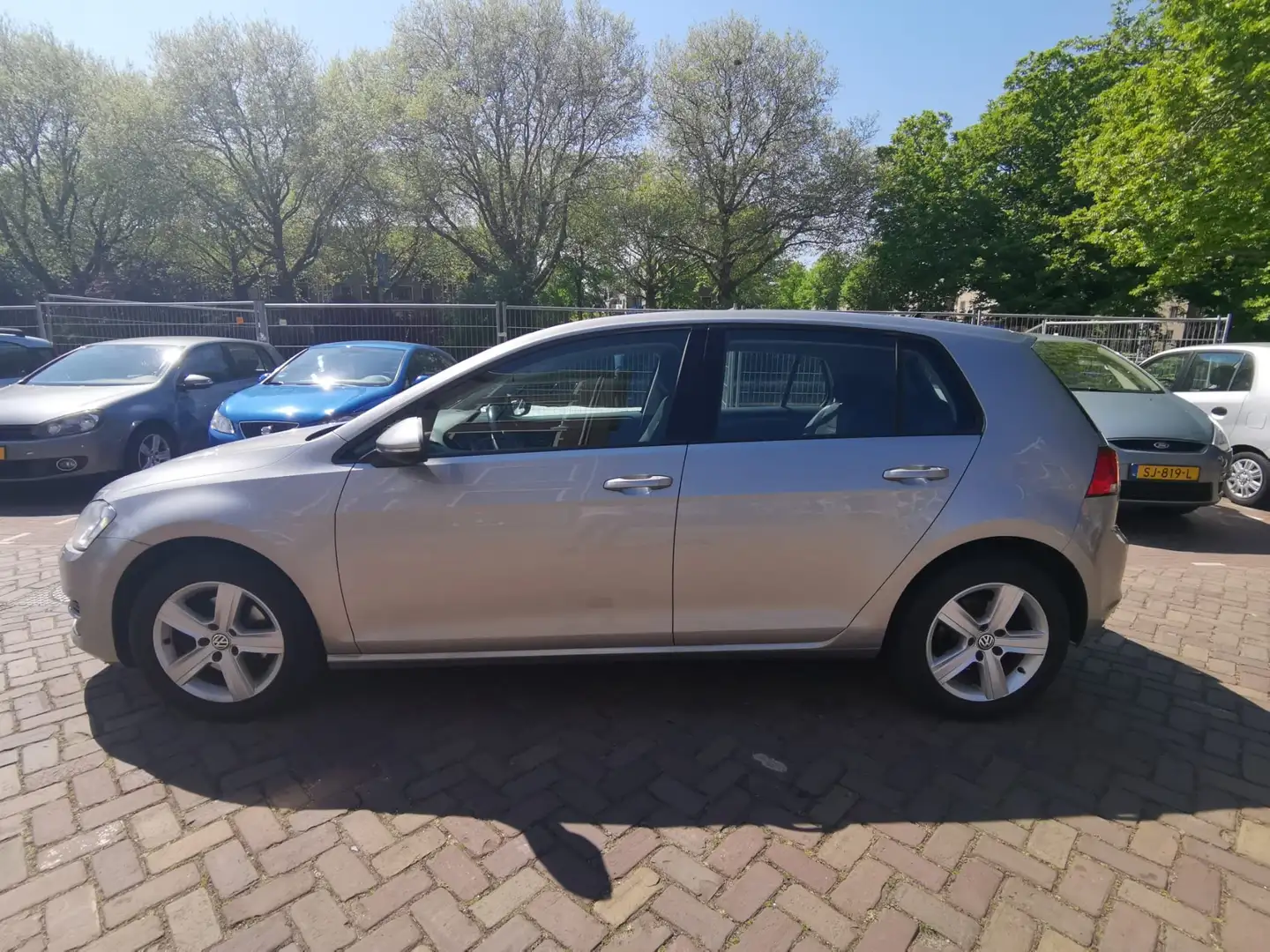 Volkswagen Golf Golf VII 1.2 TSI Highline Grijs - 1