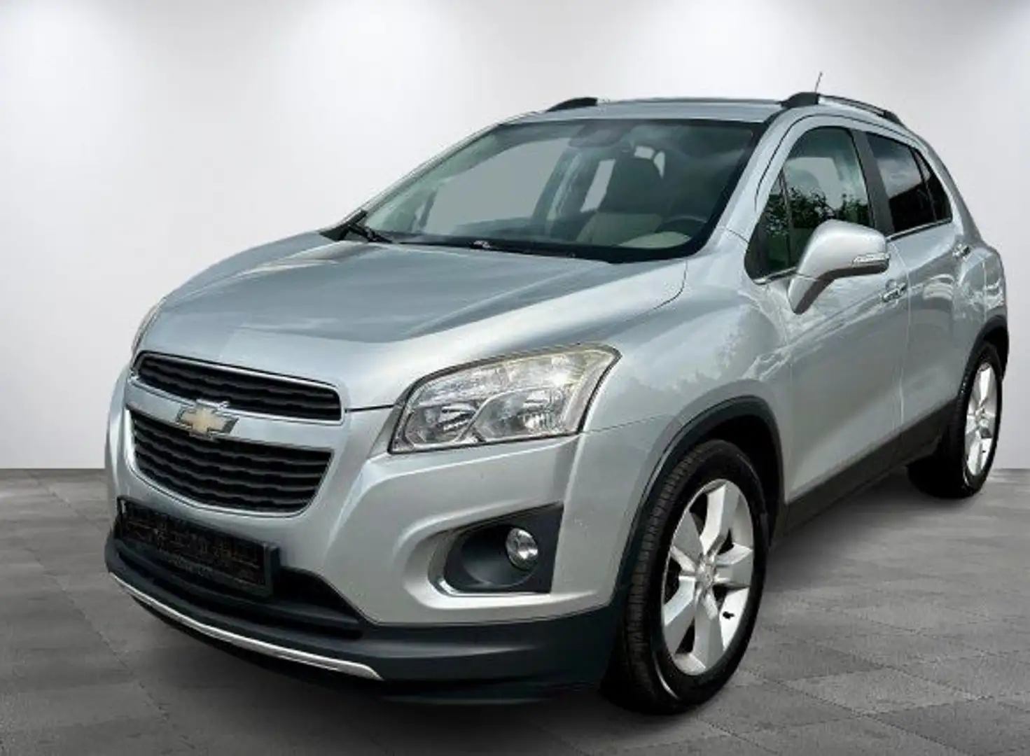 Chevrolet Trax LT*TEMPOMAT*LEDER*KAMERA*SHZ*SCHIEBEDACH* Argent - 2