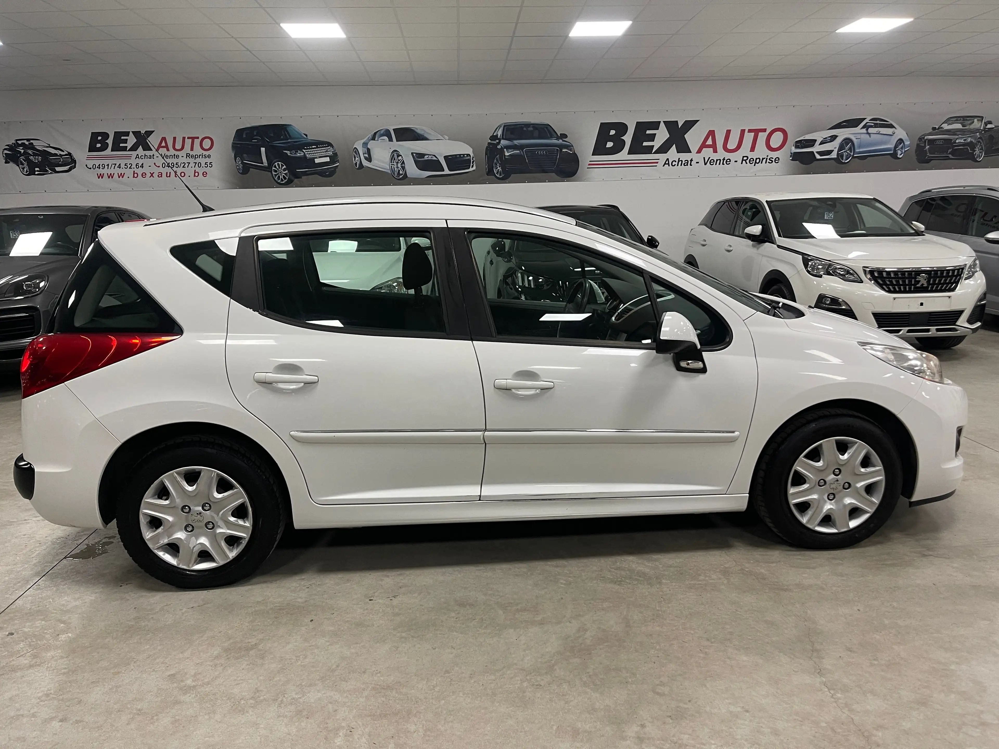 Peugeot 207 SW1.4i Allure*1ERPROP*86000KM*GARANTIE12MOIS*AIRCO — photo 6
