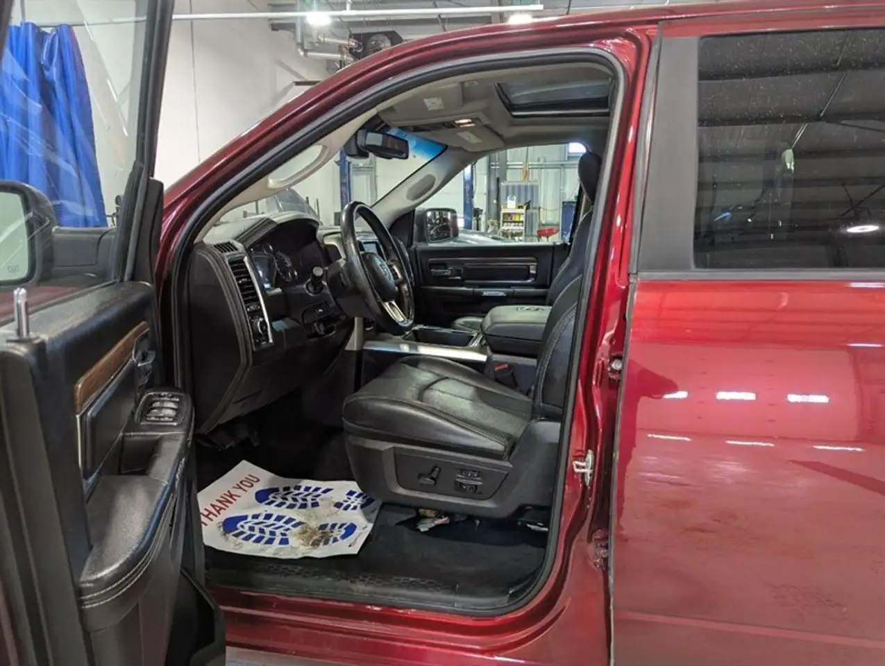 RAM 1500 снимка RAM 1500