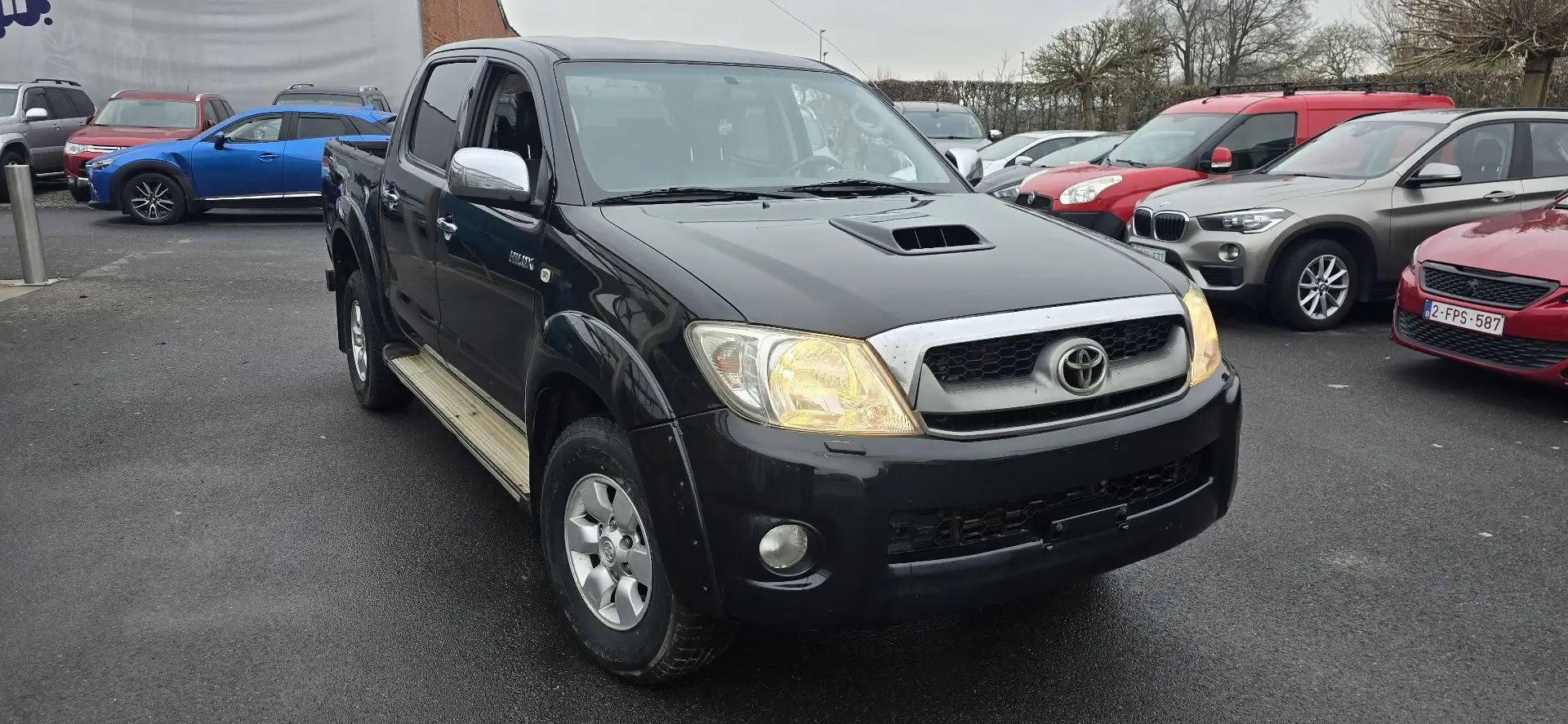 Toyota Hilux 2.5 D-4D 4WD S - 1