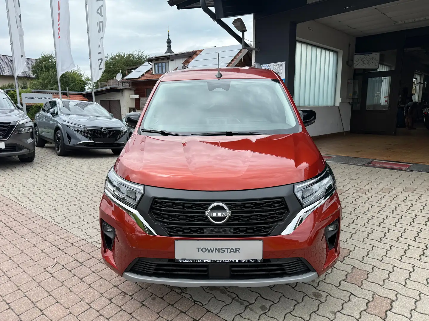 Nissan Townstar Townstar L1 DIG-T 130 PS Tekna Orange - 2