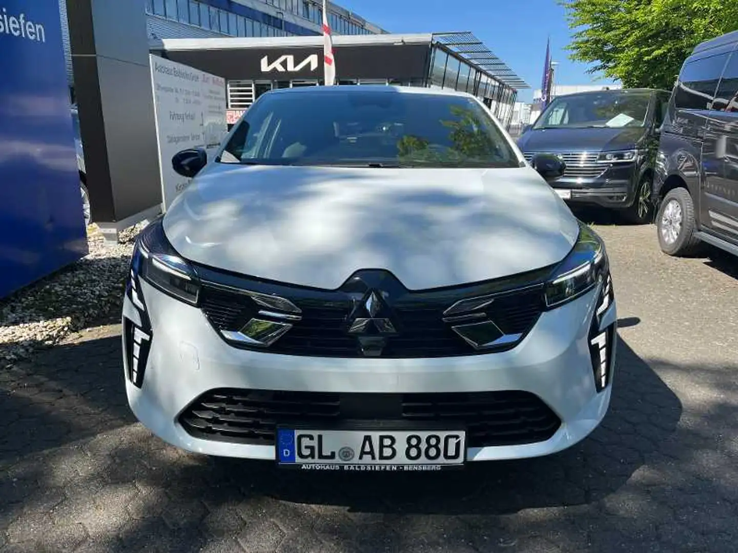 Mitsubishi Colt Select 1.0 T-Benziner 6-Gang, Allwetter Weiß - 2