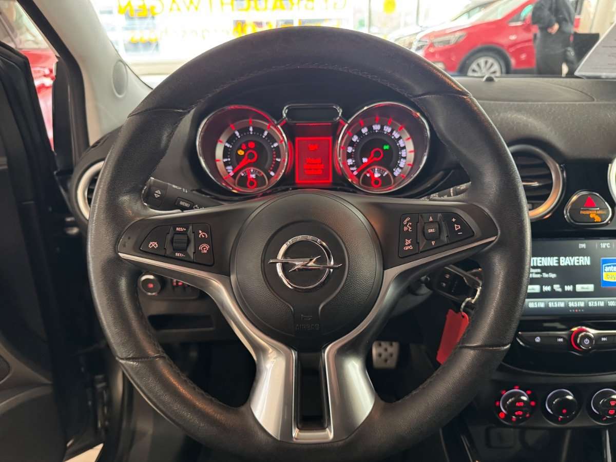 Opel Adam