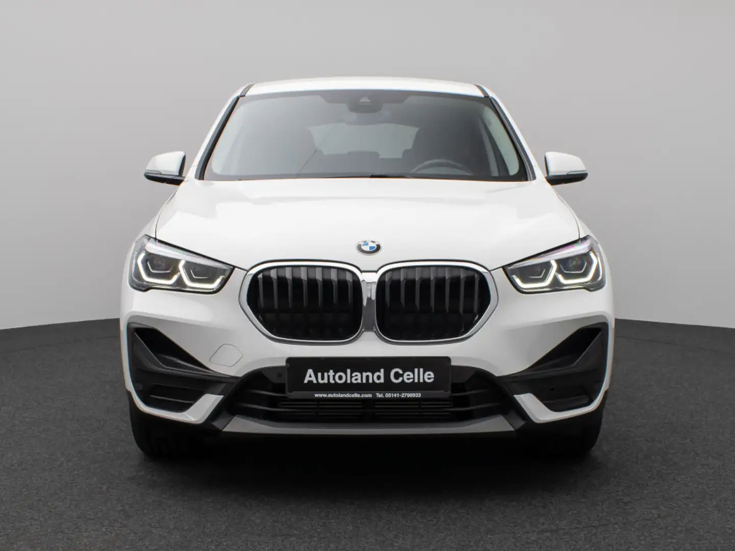 BMW X1 sD18i DAB Navi Parkassist Geschwindigkeitsreg Weiß - 2
