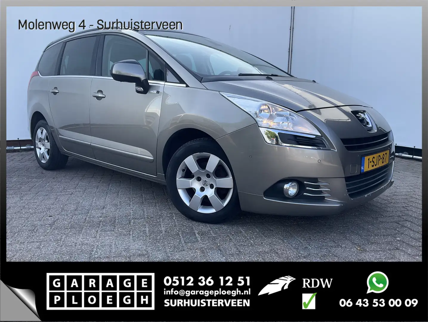 Peugeot 5008 1.6 e-HDi Style 5p. Aut6 Pano.dak Clima Cruise Aud Gris - 1