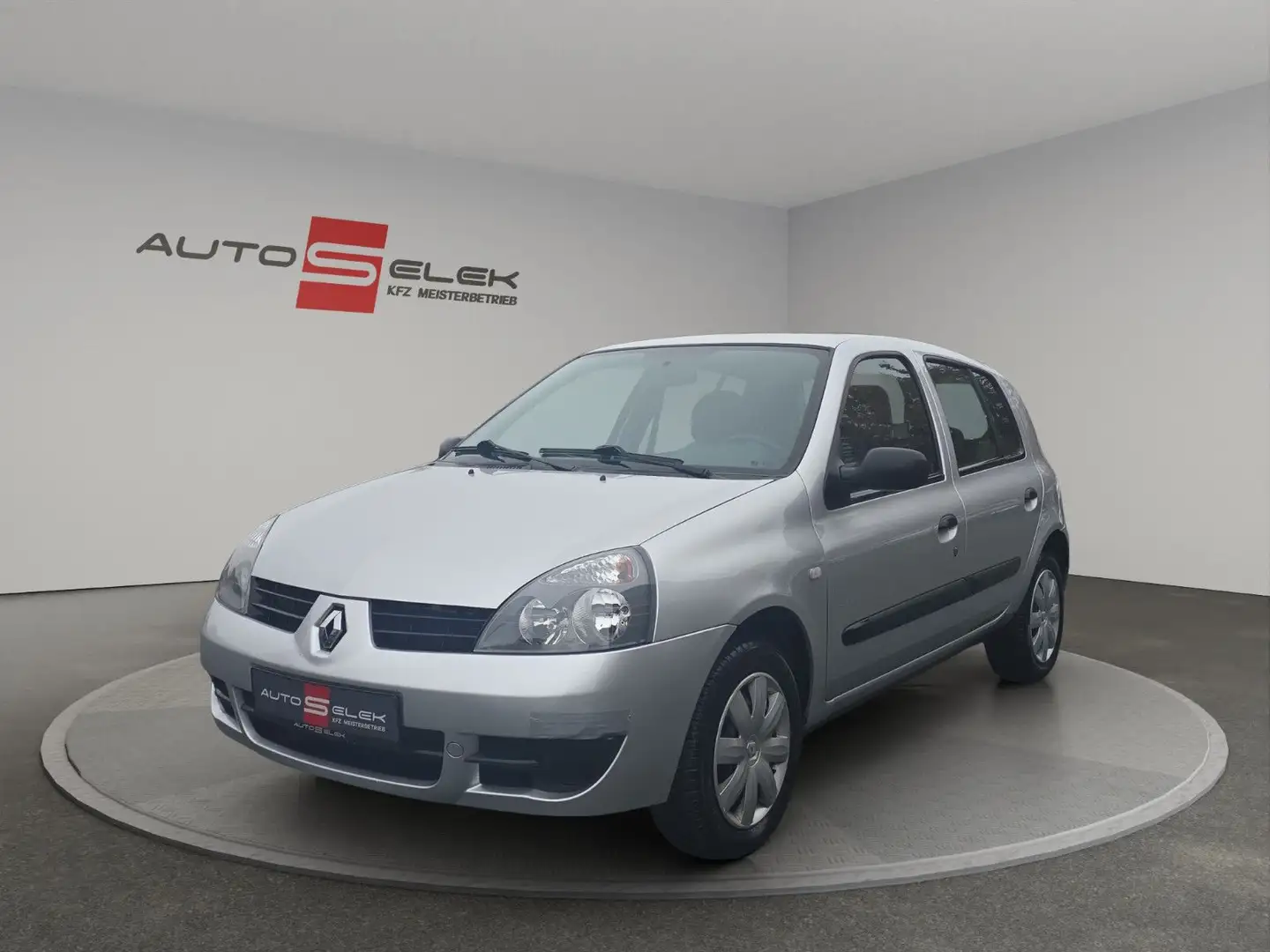 Renault Clio II Campus+NUR 61 KM+ALWETTERREIFEN+TÜV NEU Grau - 1