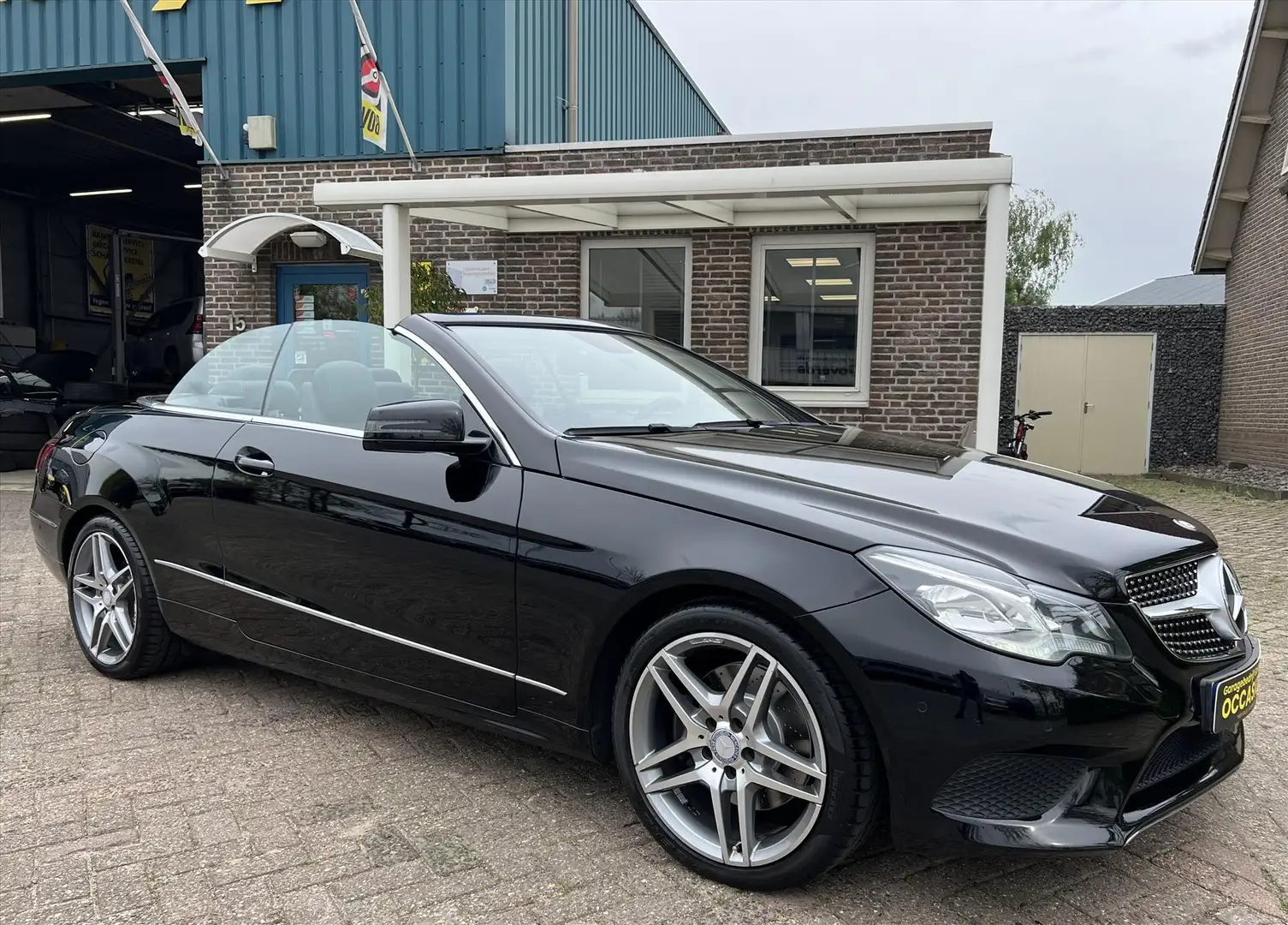 Mercedes-Benz E 250 E250 211PK AUT Edition Sport, 18'' AMG, Airscarf Schwarz - 1