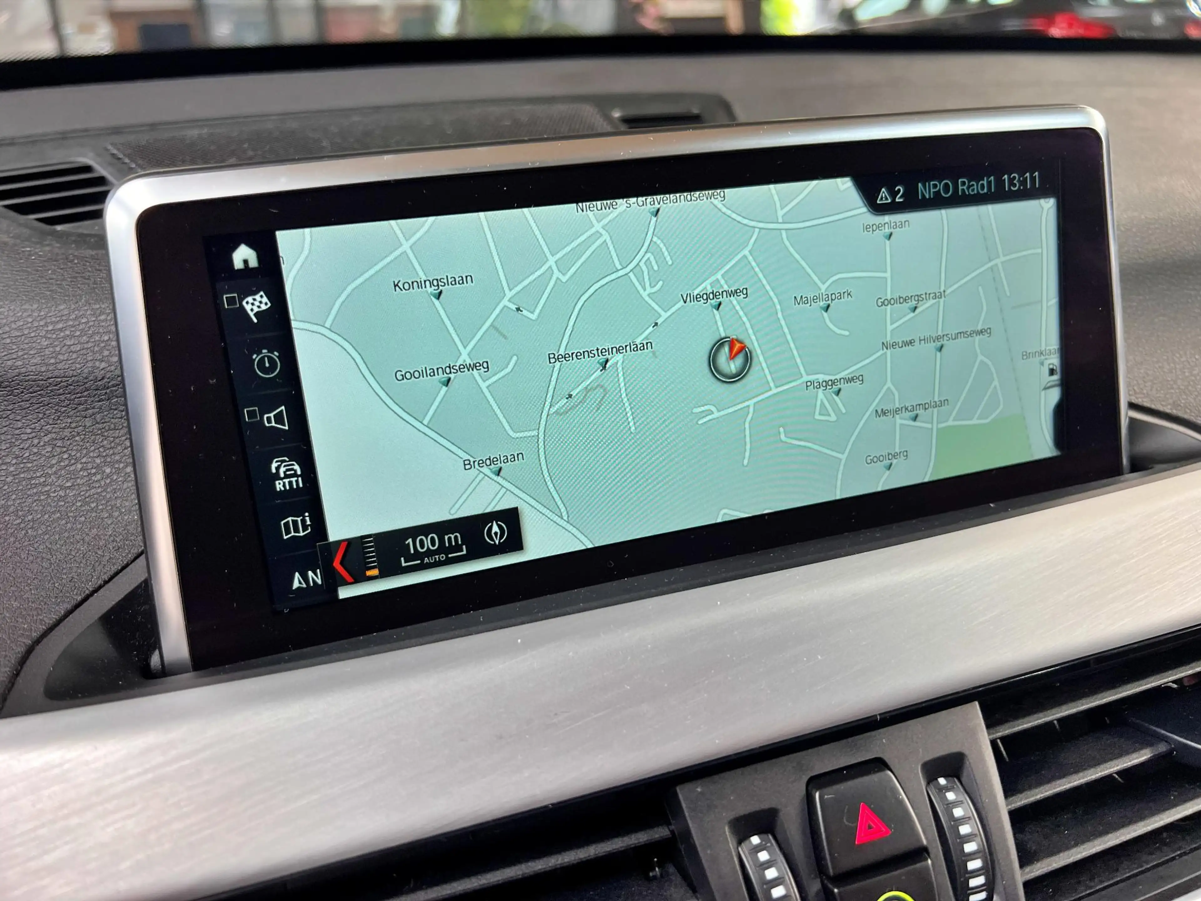 BMW X1 sDrive20i High Executive xLine | Panoramadak | LED — photo 28