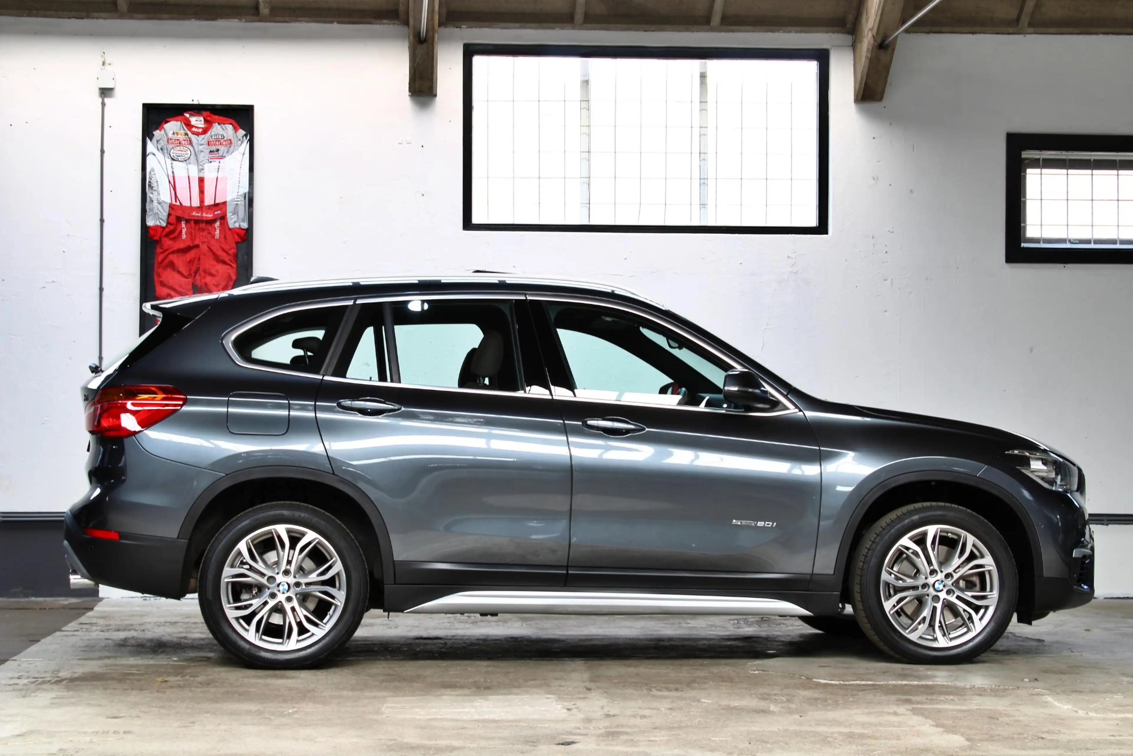 BMW X1 sDrive20i High Executive xLine | Panoramadak | LED — photo 8