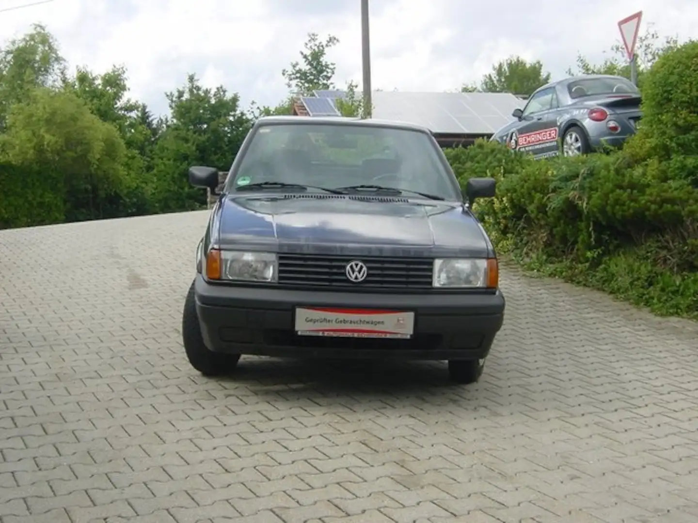 Volkswagen Polo 1.0 Coupe Gris - 2