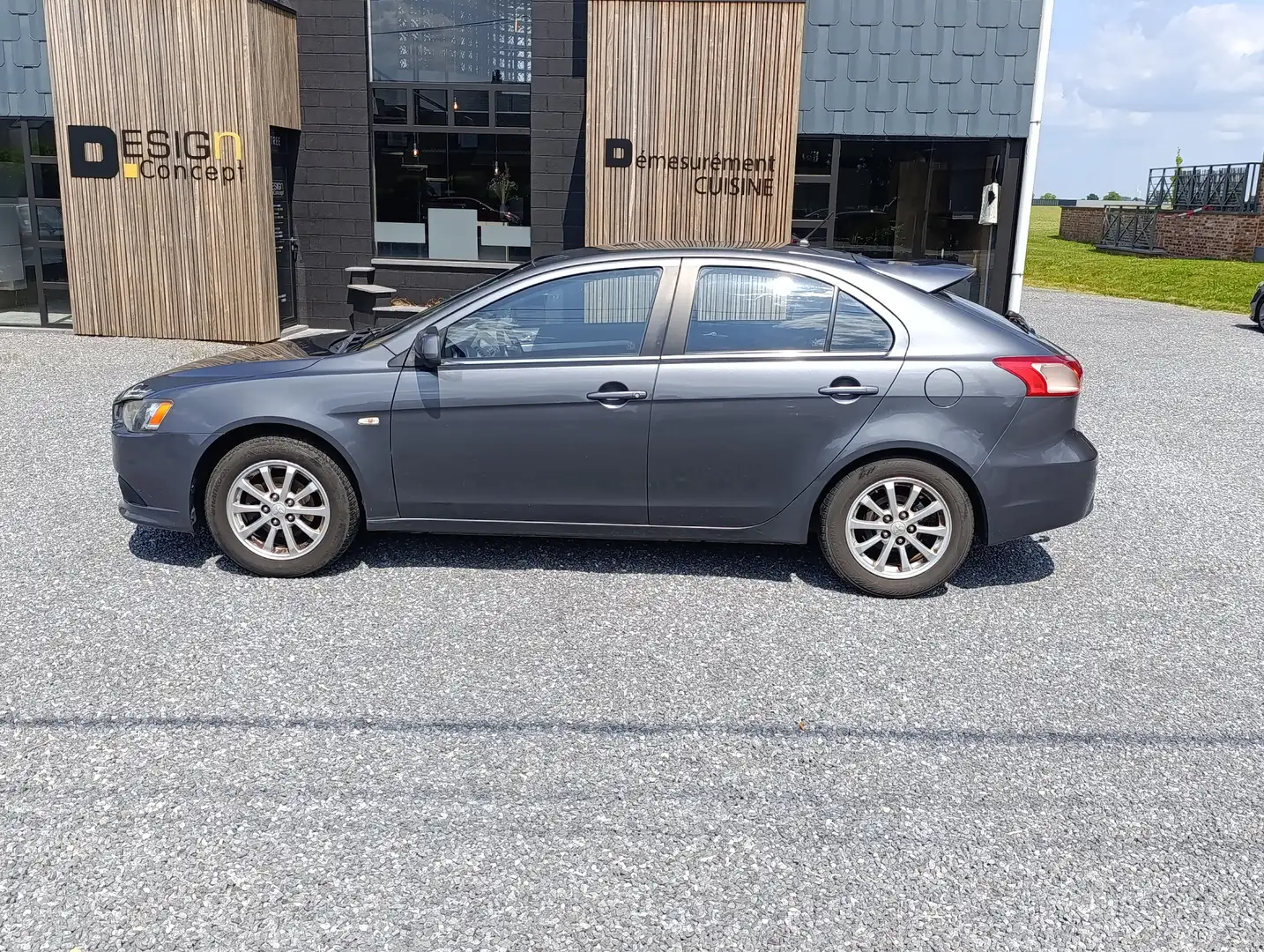 Mitsubishi Lancer Lancer 1.8 DI-D ClearTec Inform Start Gris - 1