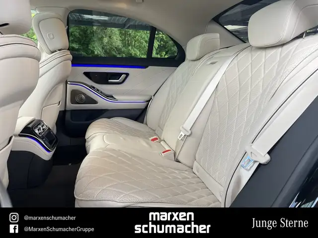 Mercedes-Benz S-Class view 12
