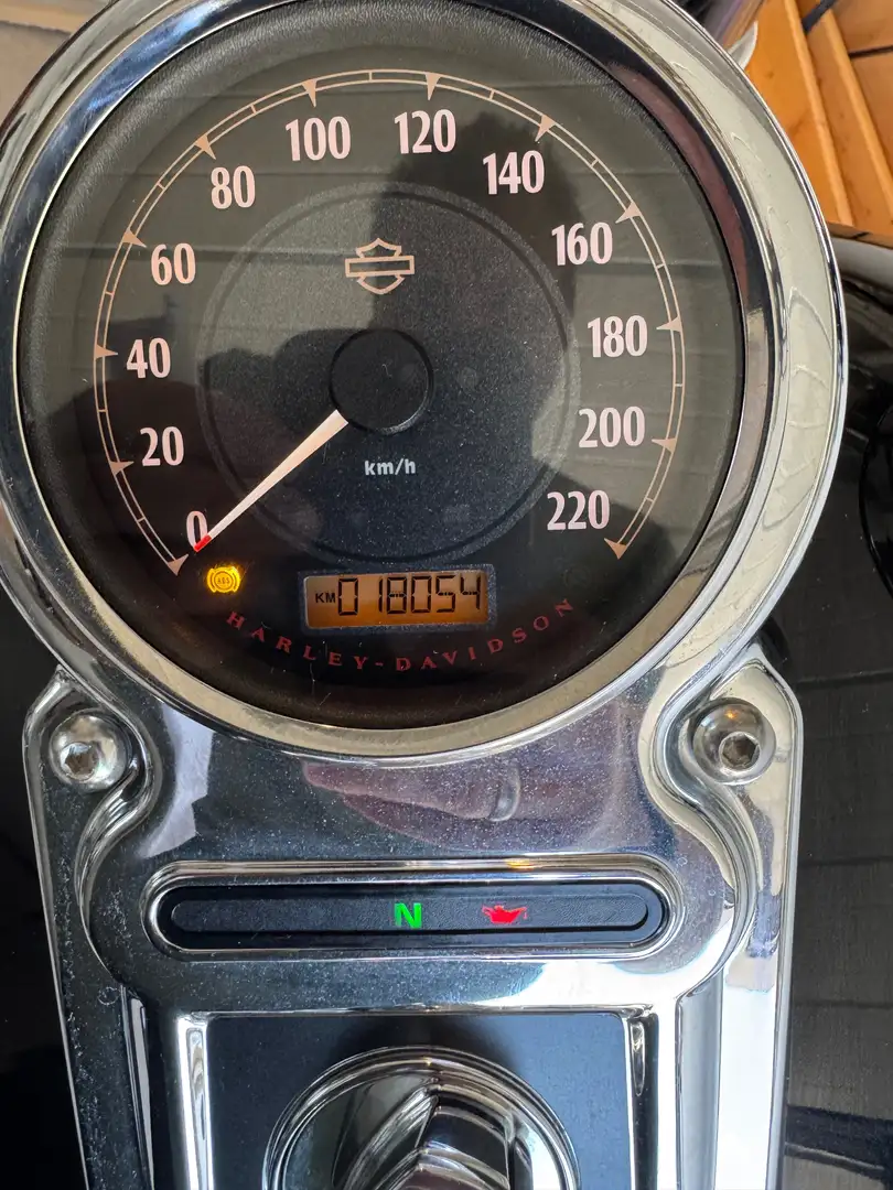 Harley-Davidson Dyna Fat Bob Noir - 2