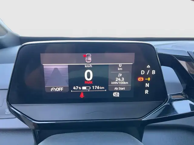 Volkswagen Id.3 view 10