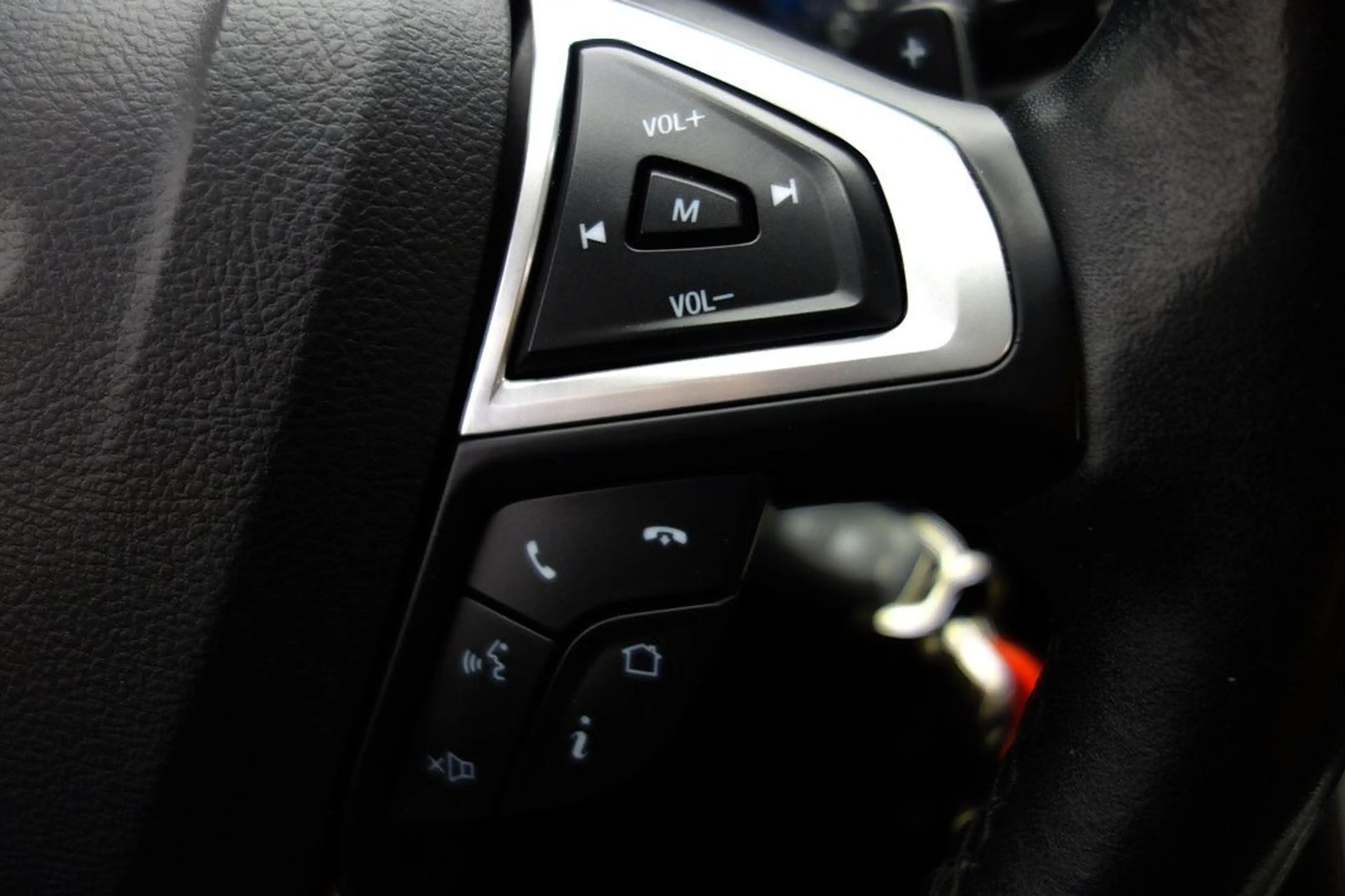 Ford Mondeo Turnier Aut. BUSINESS LED+NAVI+KEYLESS — photo 20