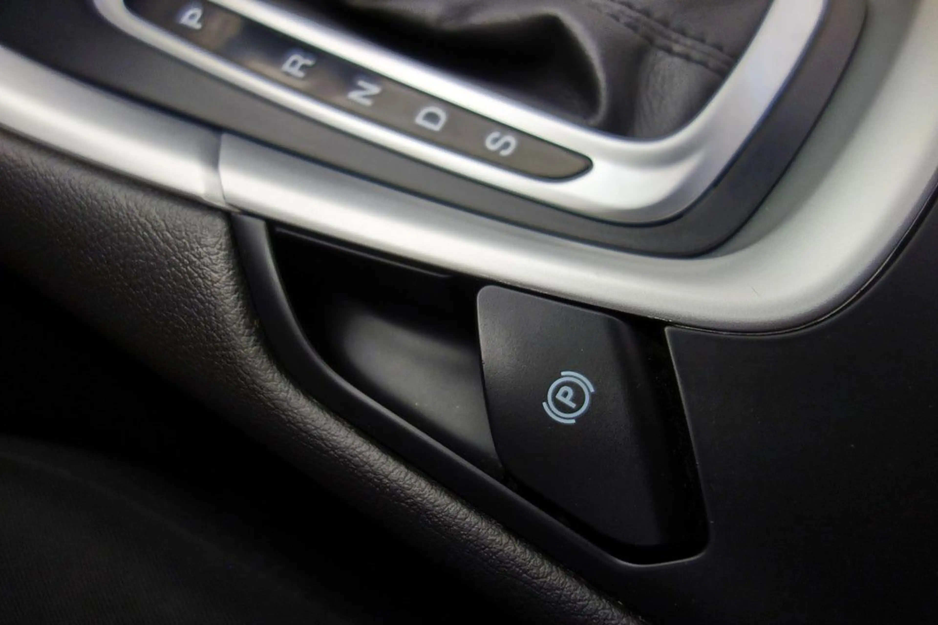 Ford Mondeo Turnier Aut. BUSINESS LED+NAVI+KEYLESS — photo 22