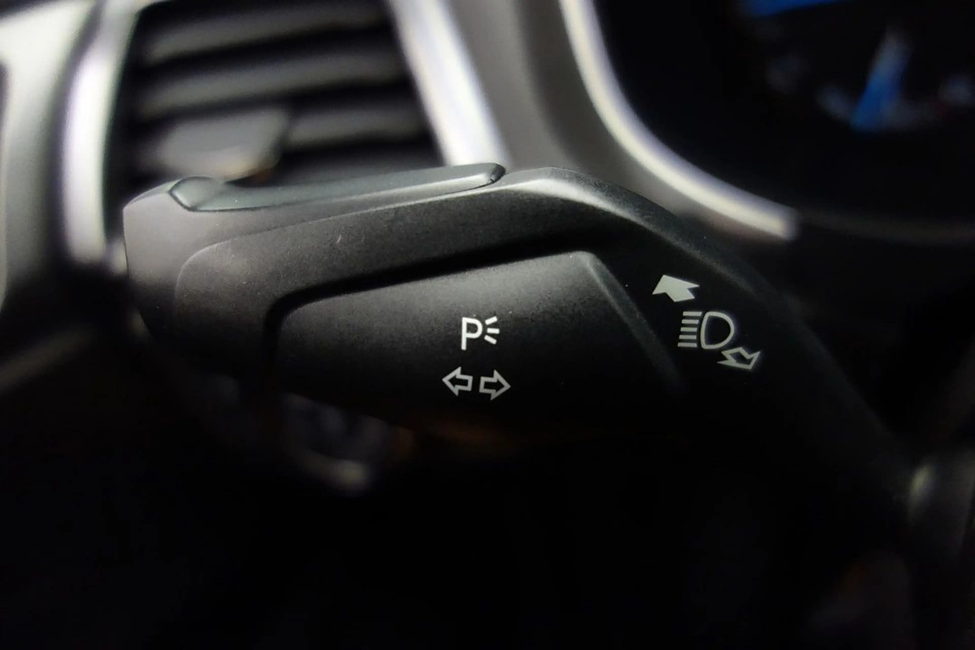 Ford Mondeo Turnier Aut. BUSINESS LED+NAVI+KEYLESS — photo 17