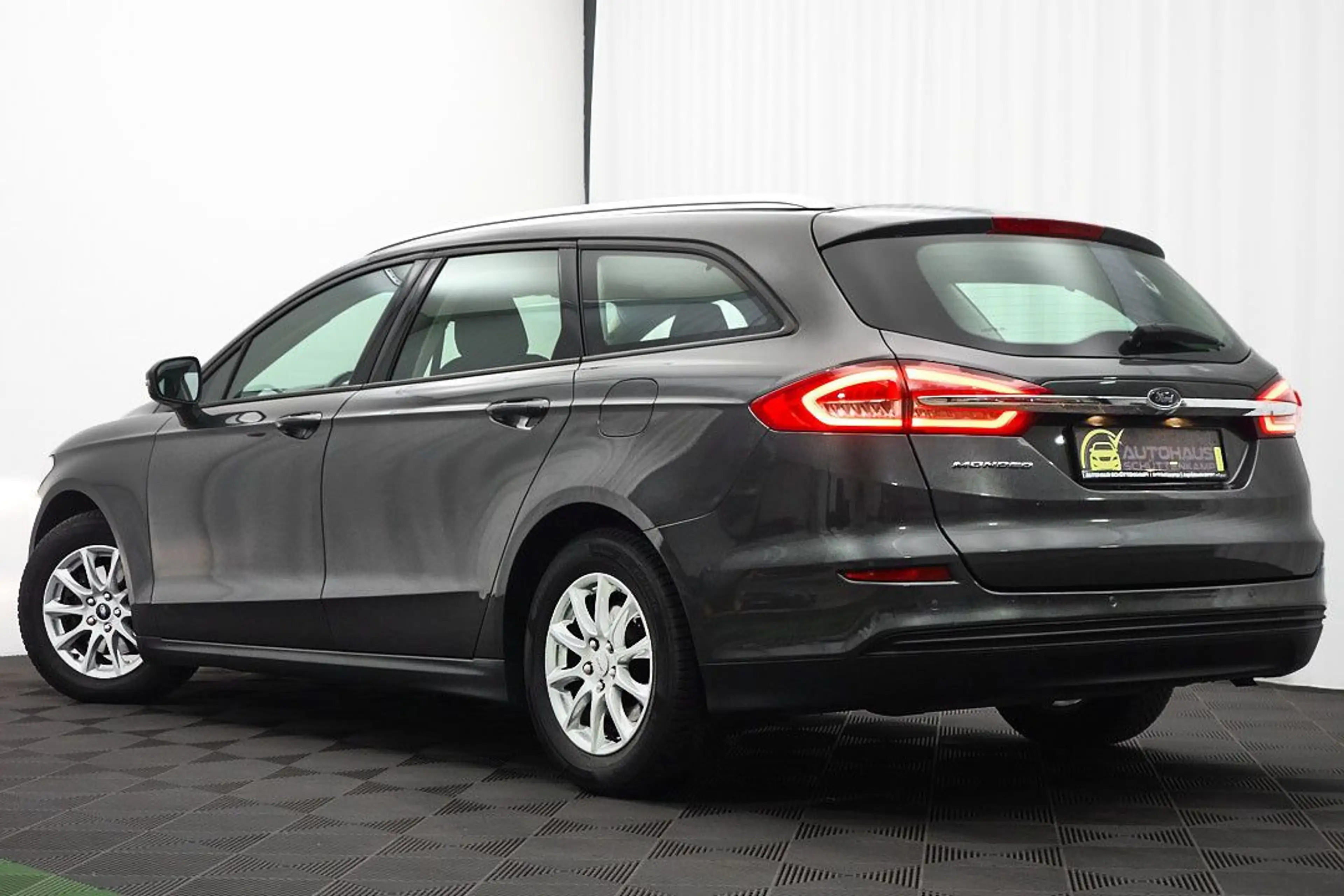 Ford Mondeo Turnier Aut. BUSINESS LED+NAVI+KEYLESS — photo 8