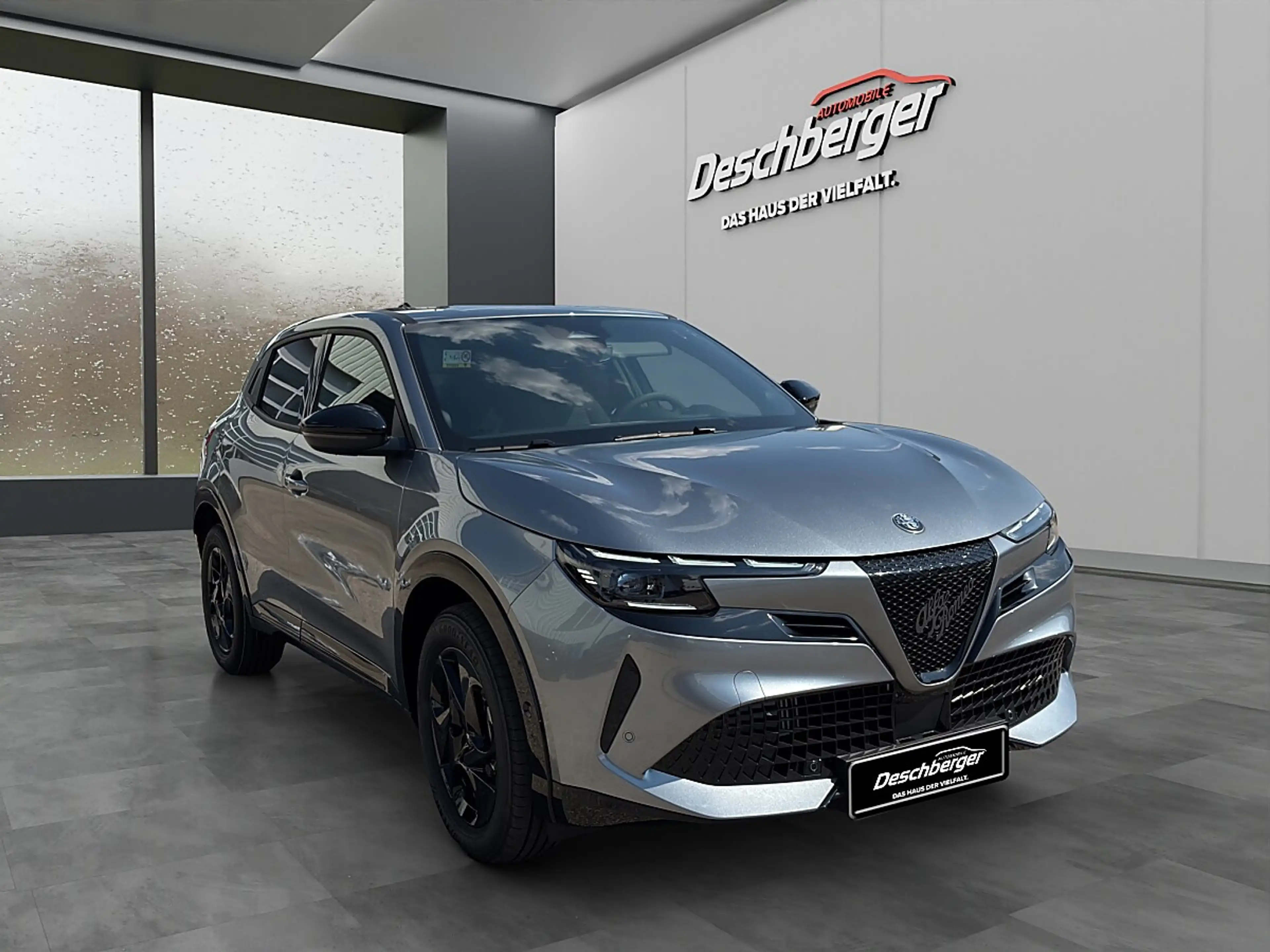Alfa Romeo Junior Ibrida Sprint 1.2 MHEV e-DCT6 — photo 2