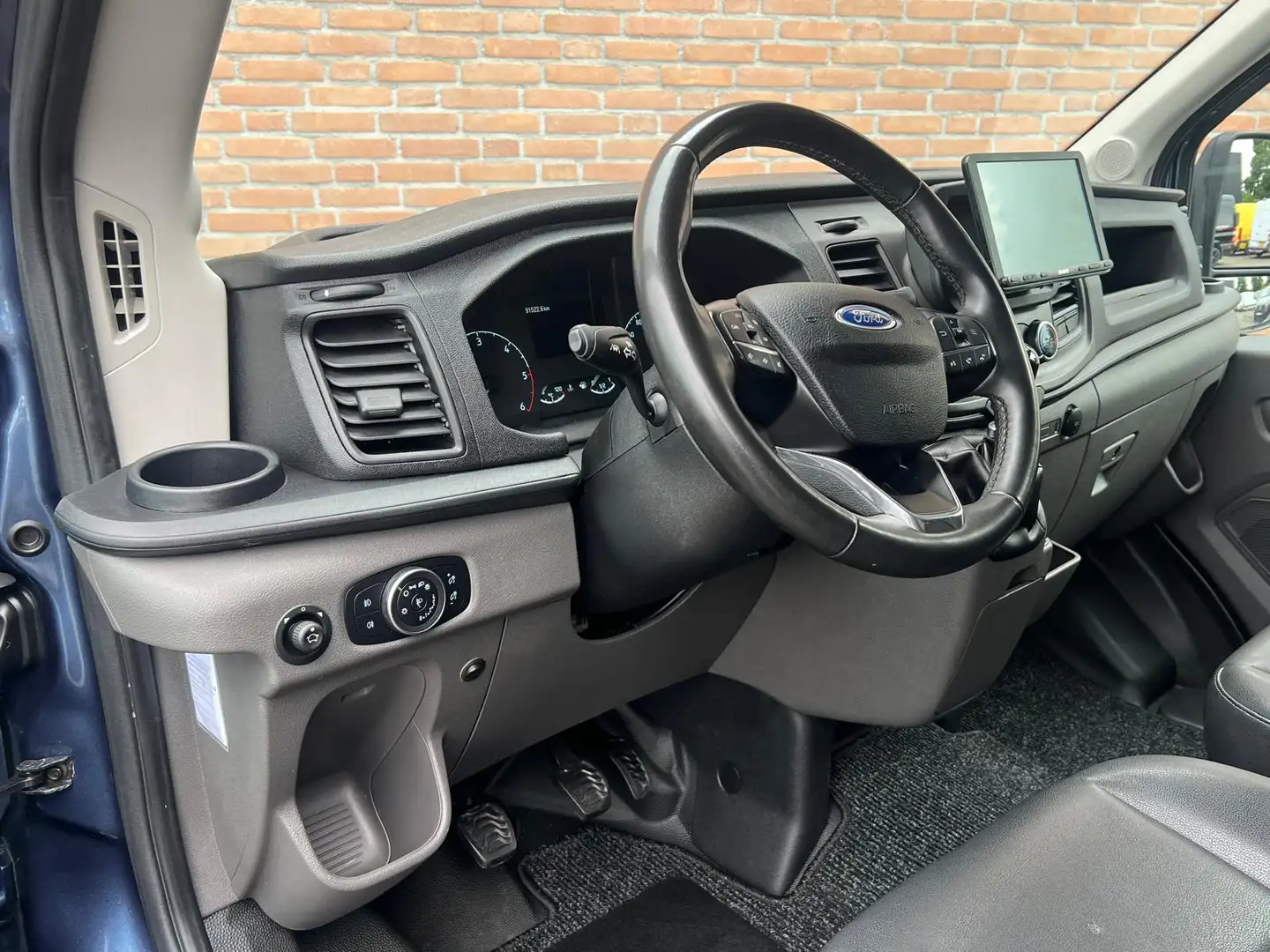 Ford Transit 2.0TDCI 130PK L2H2 EDITION / Camera / Cruisecontro Blauw - 2
