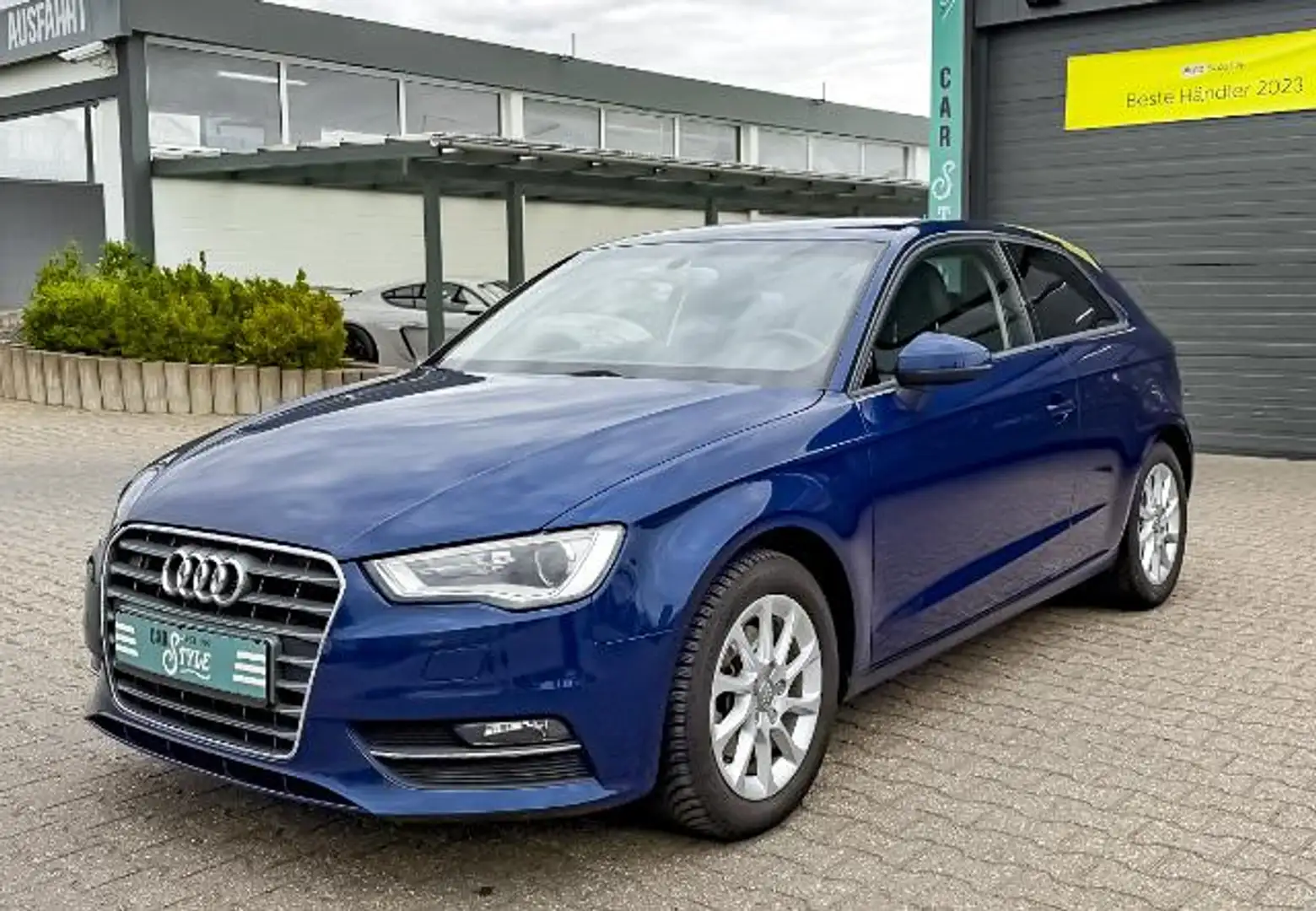 Audi A3 1.4 TFSI Attraction.Navi.SHZ.Start/Stop Bleu - 1