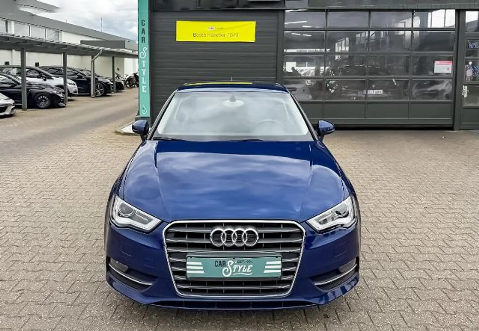Audi A3 1.4 TFSI Attraction.Navi.SHZ.Start/Stop Bleu - 2