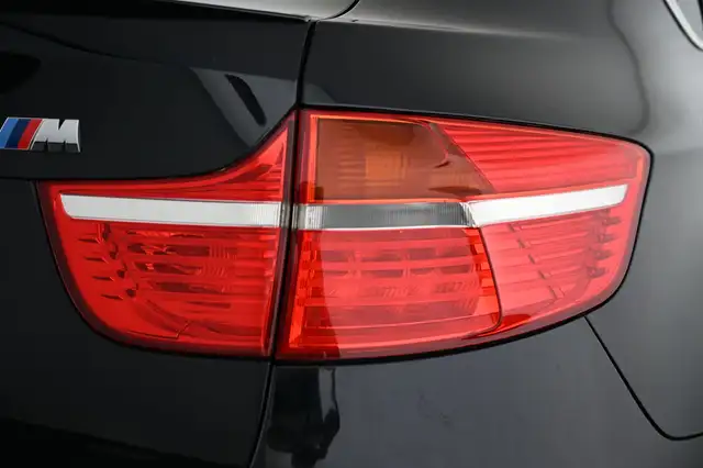 BMW X6 M view 14