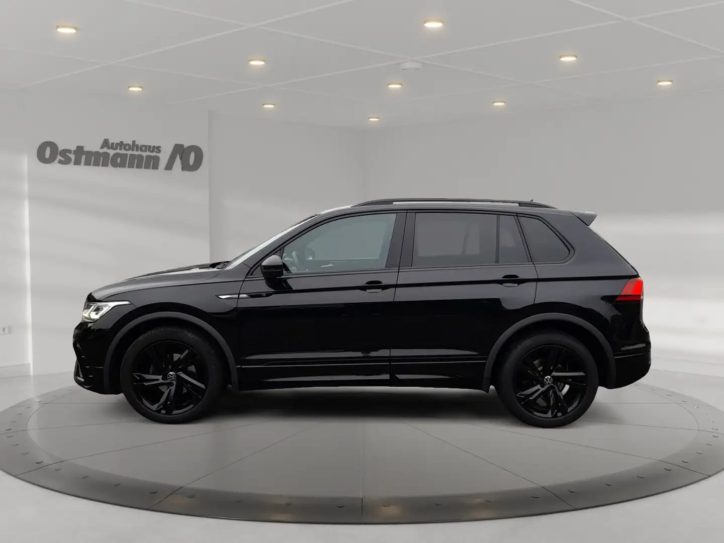 Volkswagen Tiguan 2.0 TDI R-Line HUD STH+STL CarPlay Navi Schwarz - 2