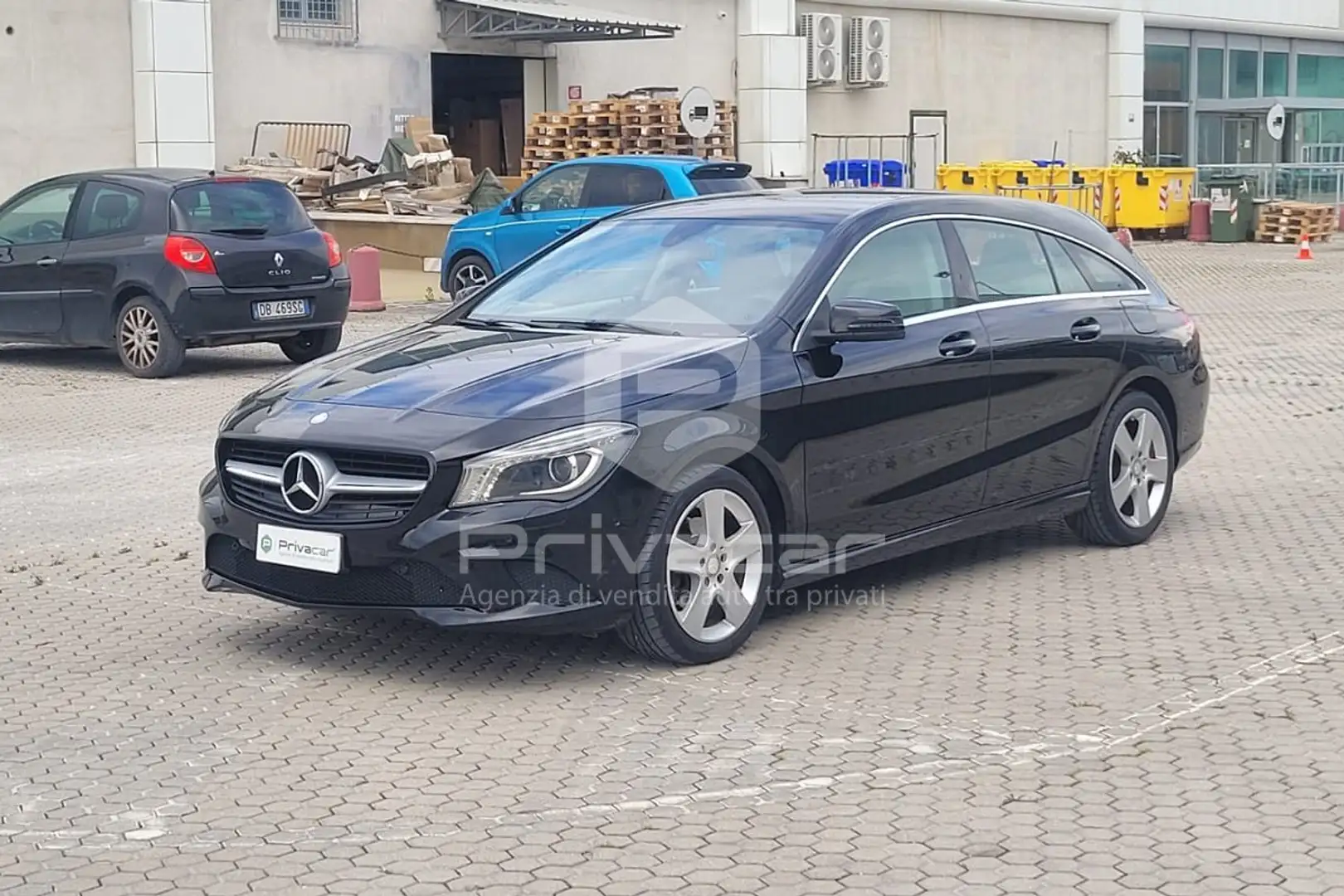 Mercedes-Benz CLA 200 CLA 200 d S.W. Automatic Business Schwarz - 1