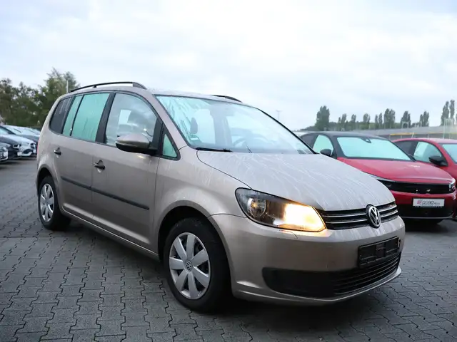 Volkswagen Touran 1.2 TSI / 7-SITZER / SHZ / PDC / 6-GANG