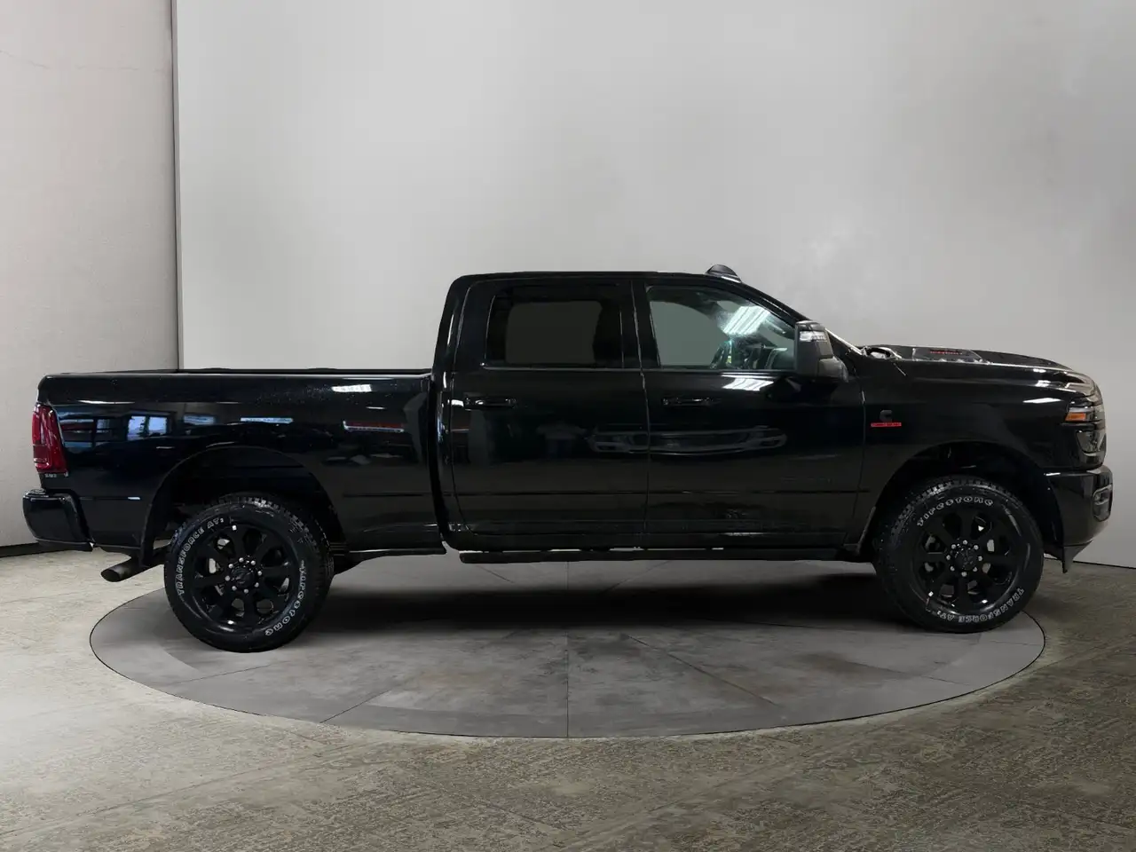 RAM 3500 снимка RAM 3500