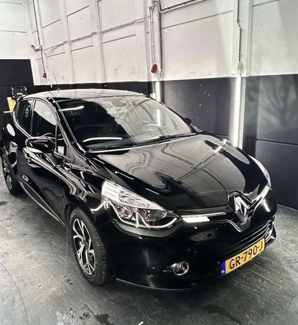 Renault Clio 1.5 dCi Expression Zwart - 1