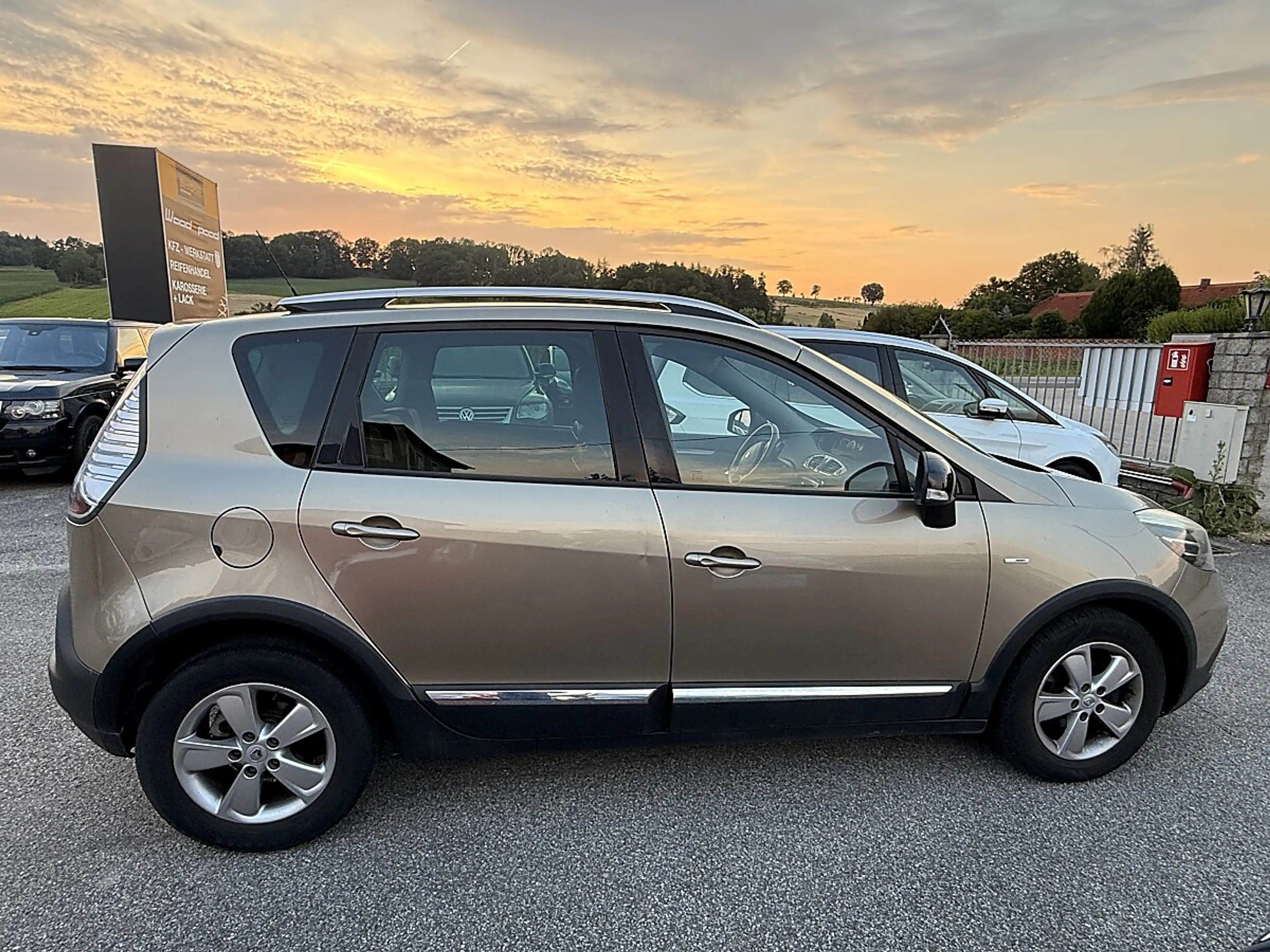 Renault Scenic Scénic XMOD Energy dCi 110 Bose Edition — photo 8