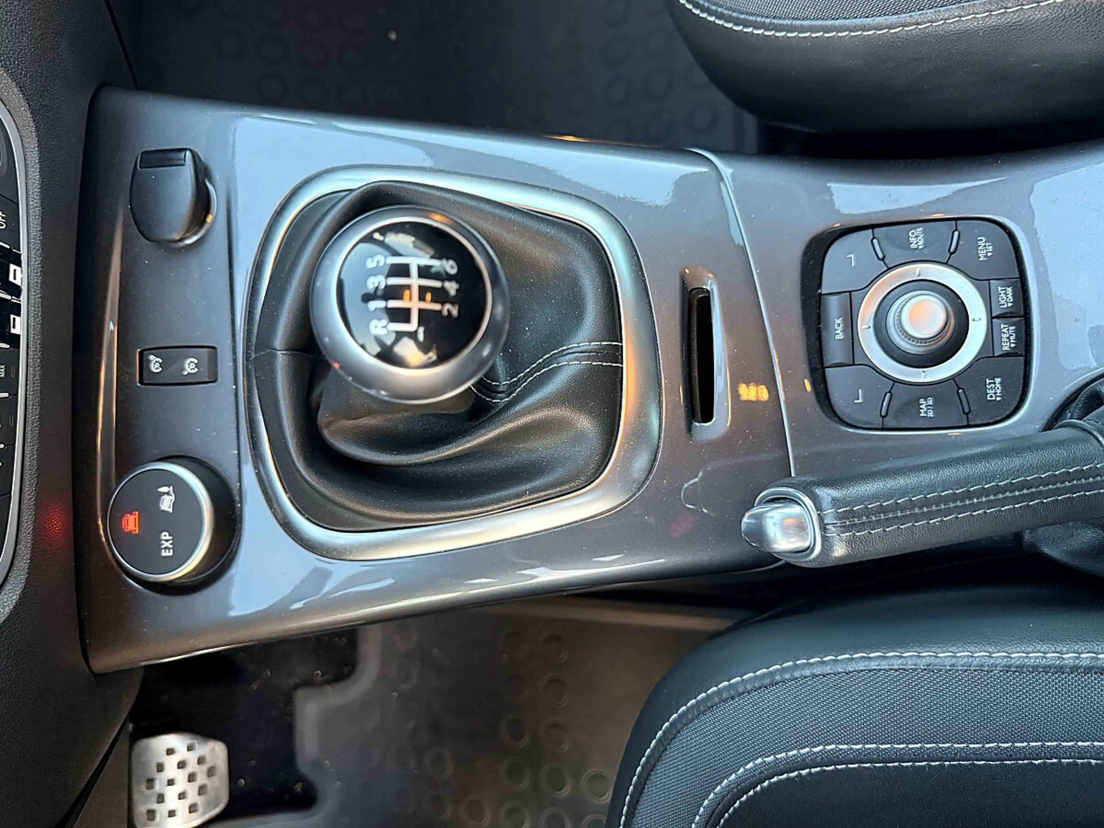 Renault Scenic Scénic XMOD Energy dCi 110 Bose Edition — photo 14