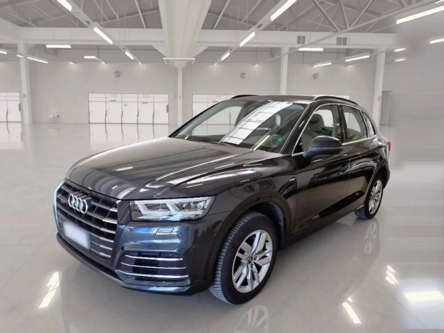Audi Q5 Competition 55 TFSI E quattro S tronic Gris - 2