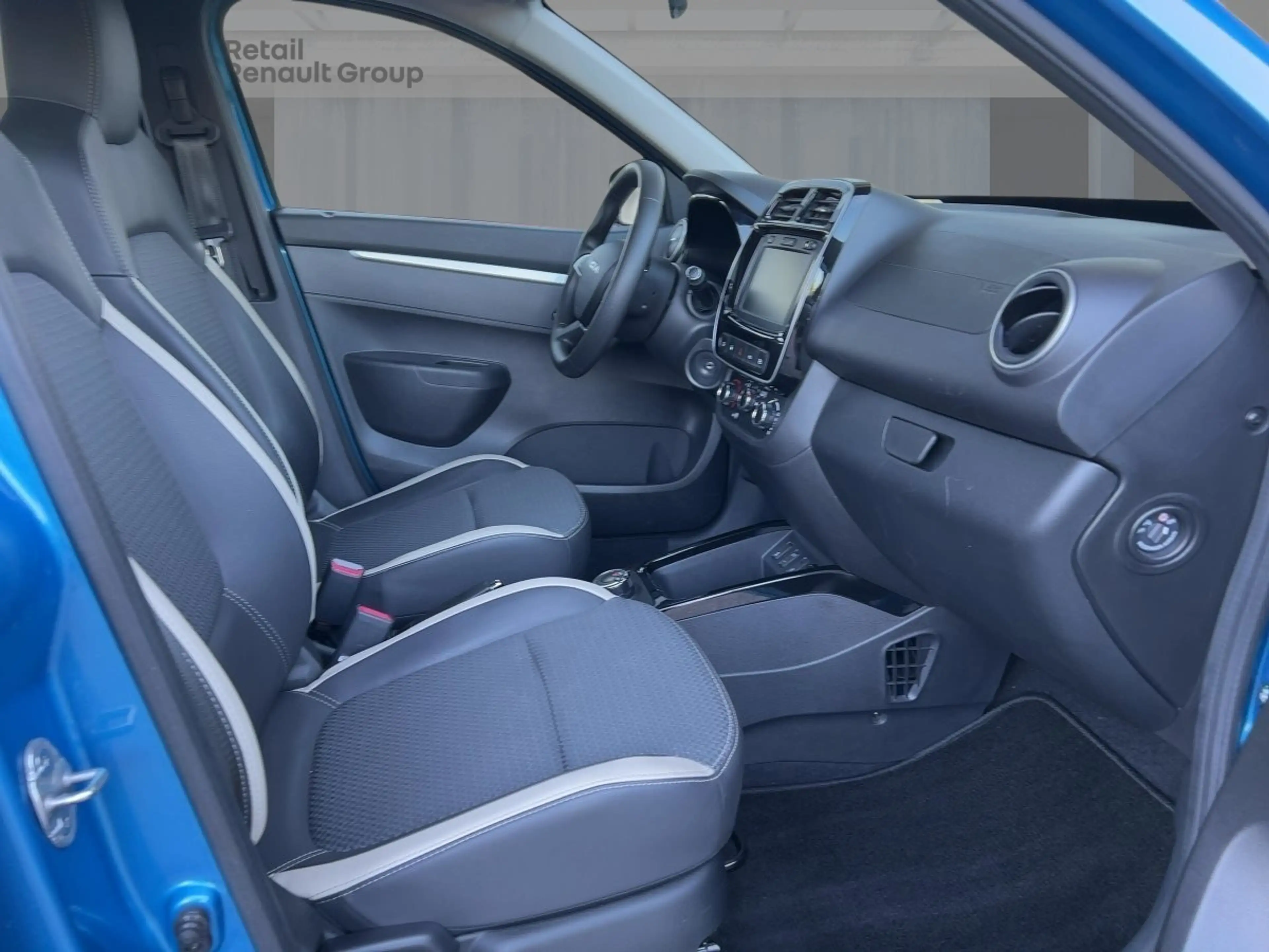 Dacia Spring Essential KLIMA LED-Tagfahrlicht ABS ESP ZV — photo 8