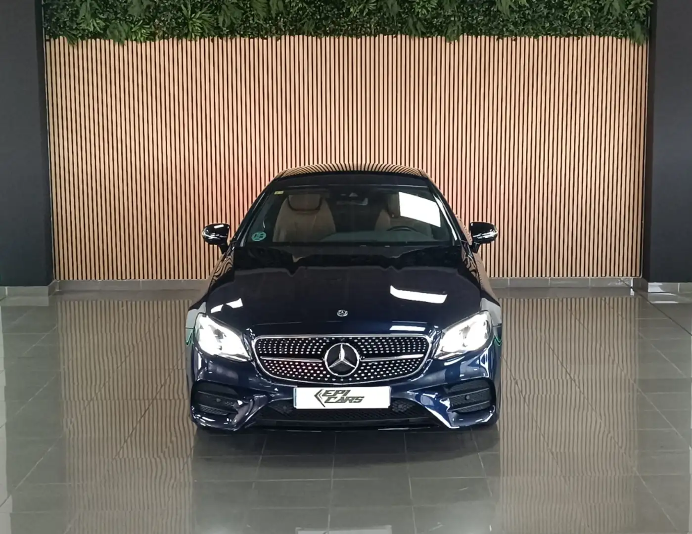 Mercedes-Benz E 400 Coupé 4Matic 9G-Tronic Azul - 2