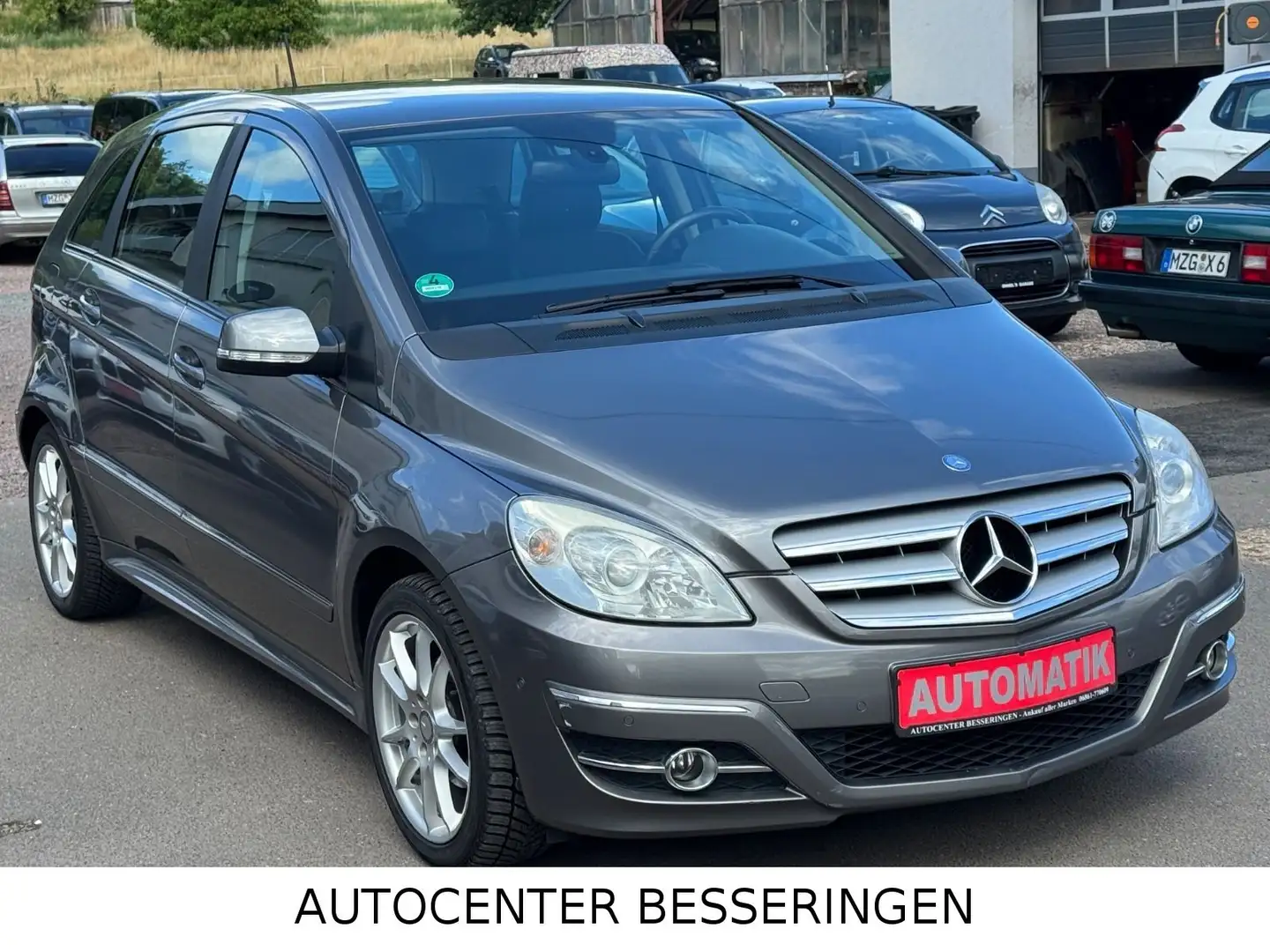 Mercedes-Benz B 180 AUTOMATIK * KLIMA * TÜV NEU * Grau - 2