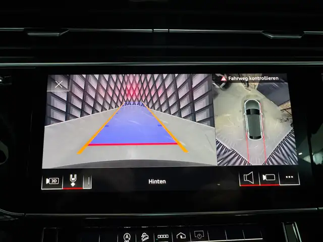 Audi Q8 50 TDI Quattro // S-LINE // MATRIX // AHK // Ansicht 30