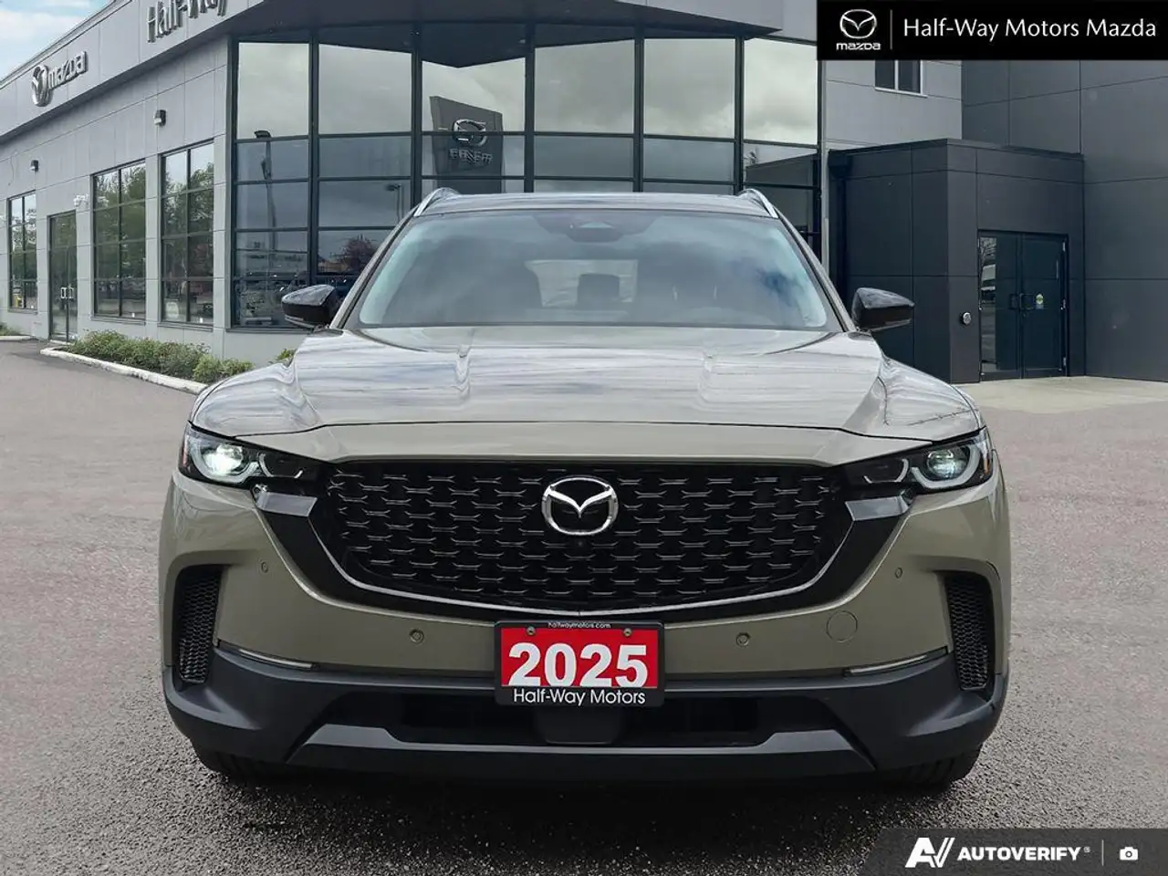 Mazda CX-50 photo Mazda CX-50