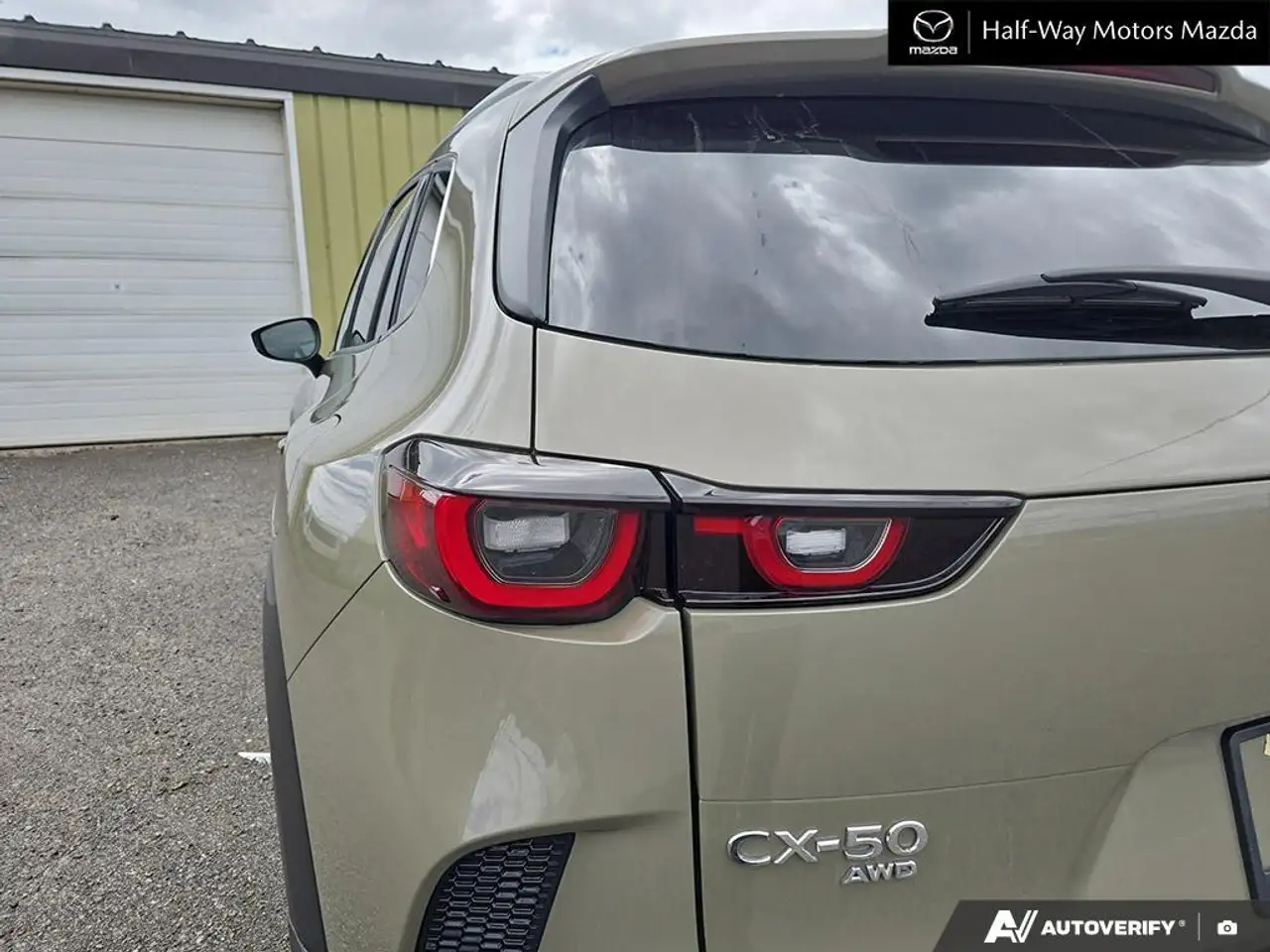 Mazda CX-50 photo Mazda CX-50